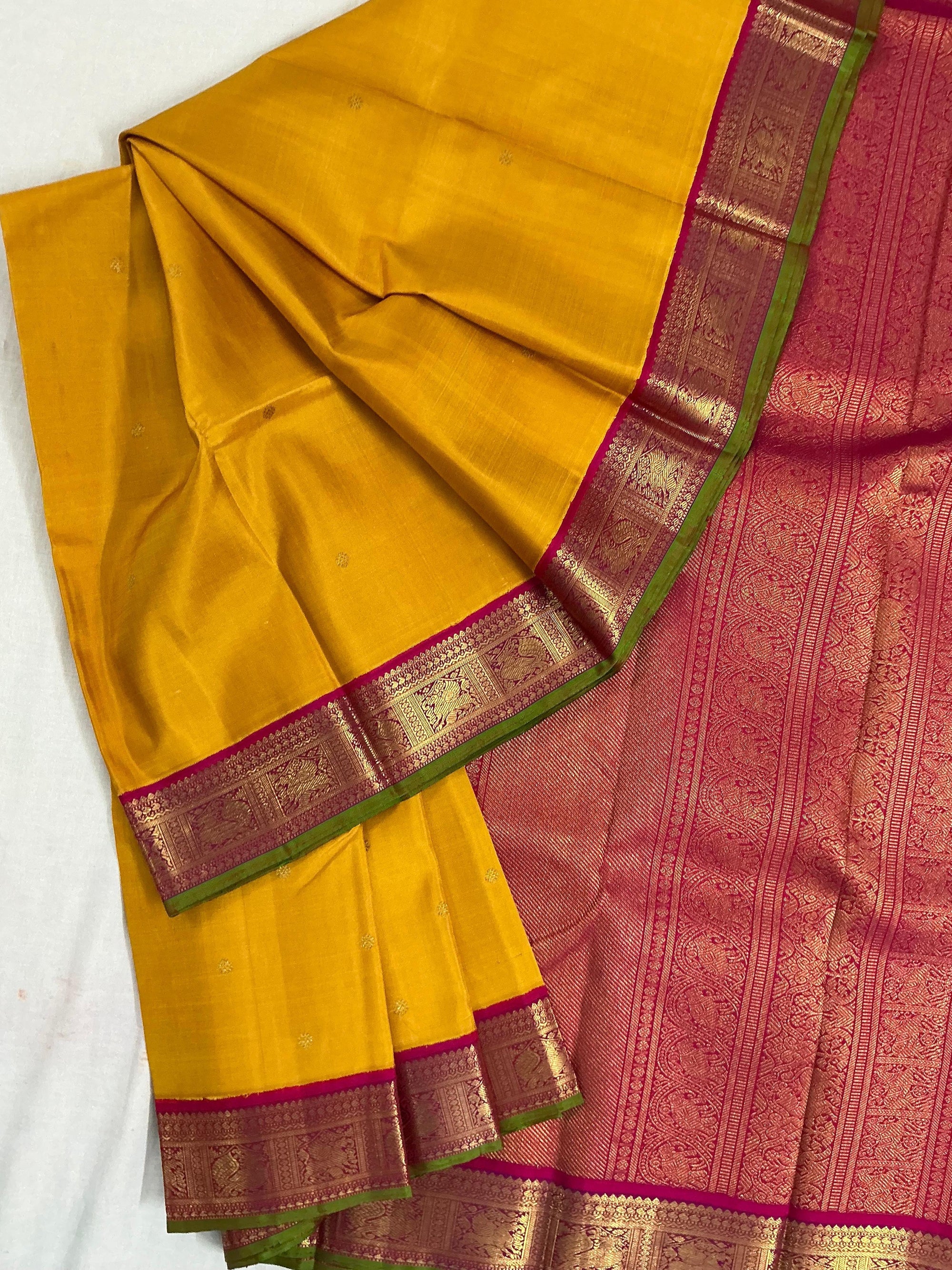 MYTHILI:  SHADES OF YELLOW ( PASUMANJAL)