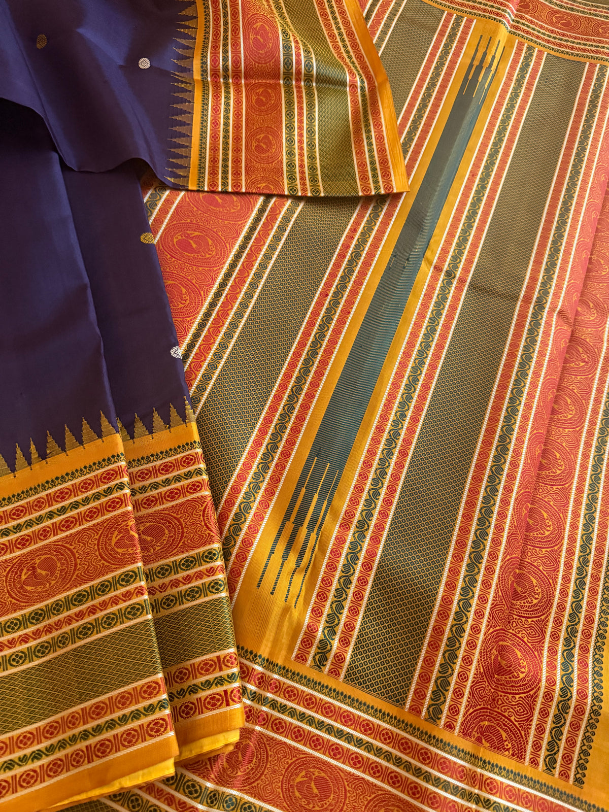 No Zari Kanjivaram Silk : Plum Brown &amp; Mustard