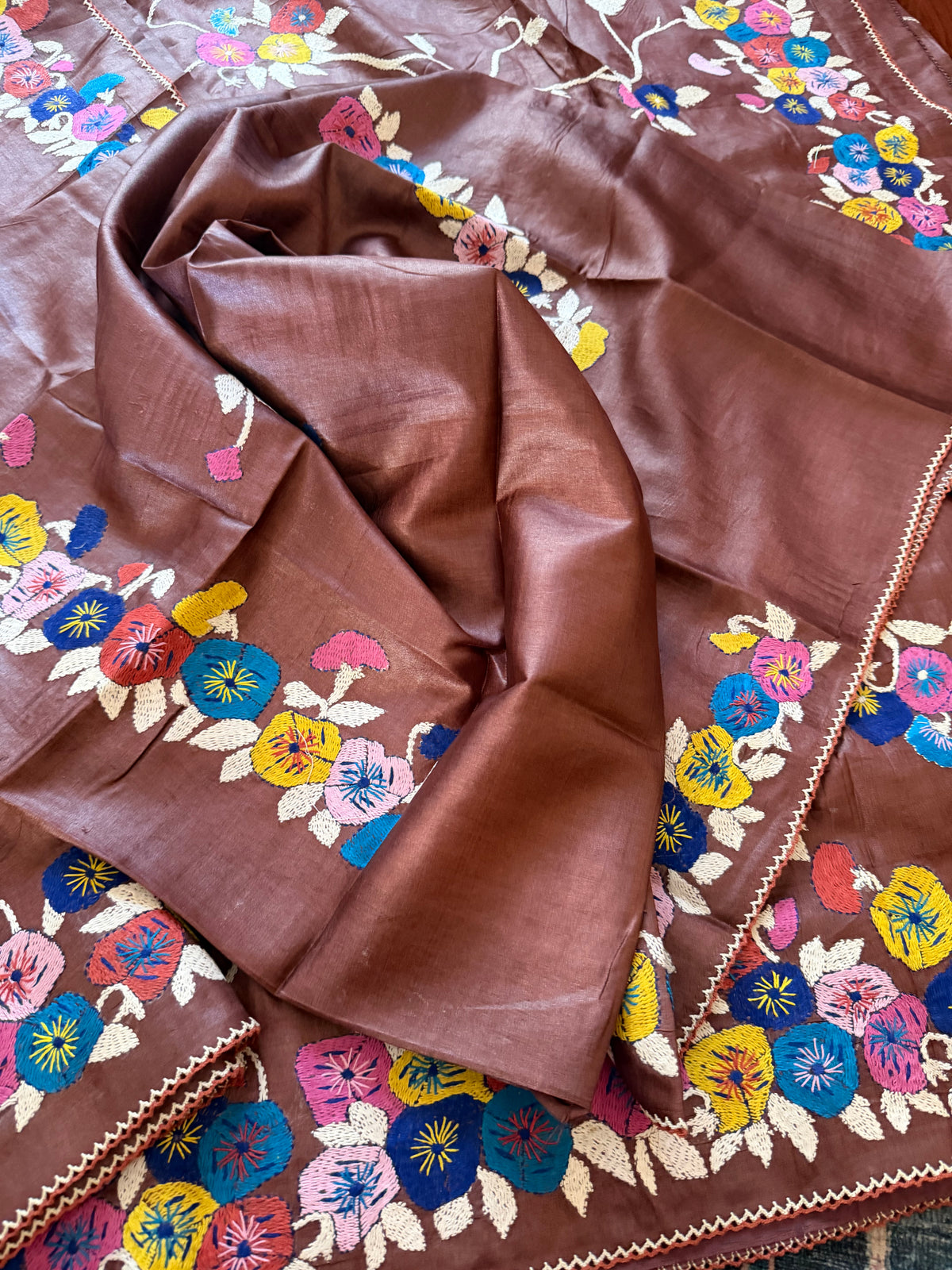 VRIKSHA : SIGNATURE KANTHA ON TUSSAR