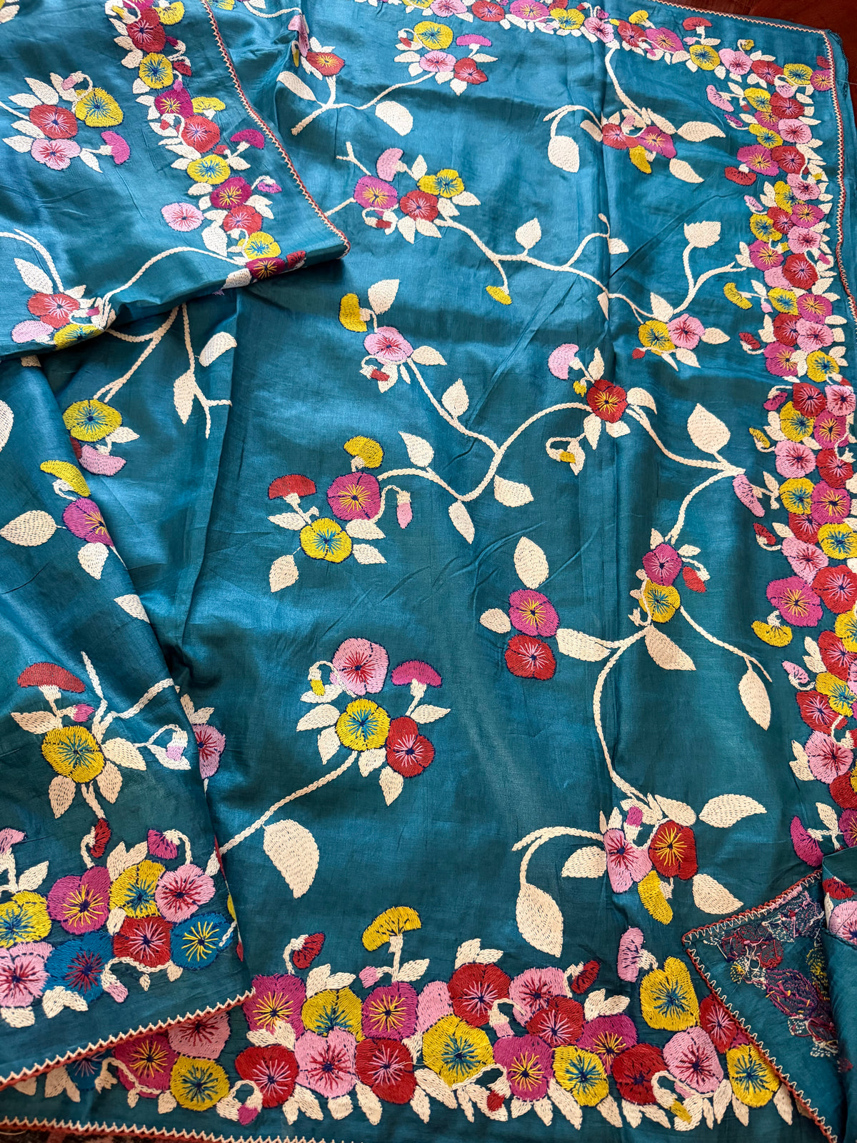 VRIKSHA : SIGNATURE KANTHA ON TUSSAR