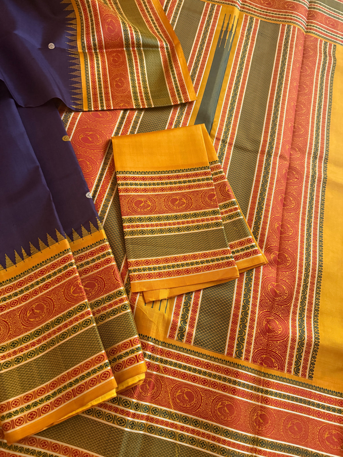 No Zari Kanjivaram Silk : Plum Brown &amp; Mustard