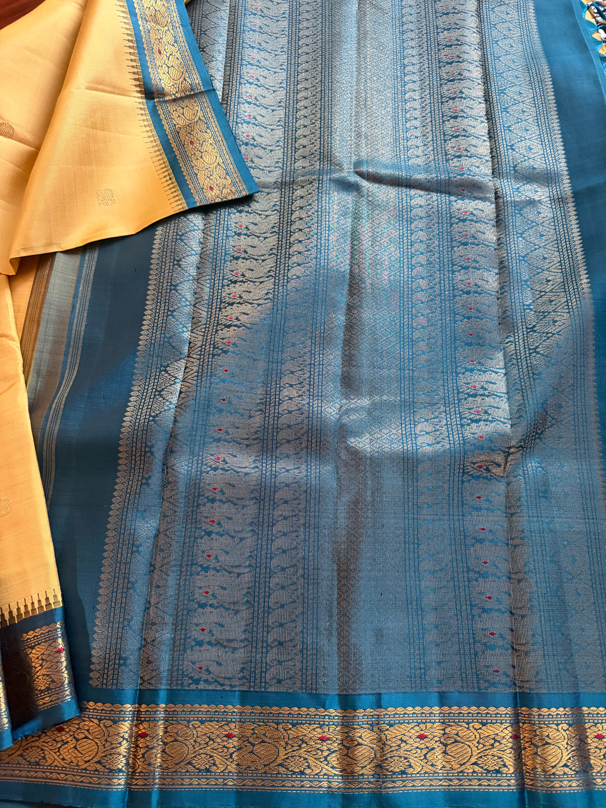 MYTHILI : Vintage Kanjivaram (Vanilla &amp; CS)