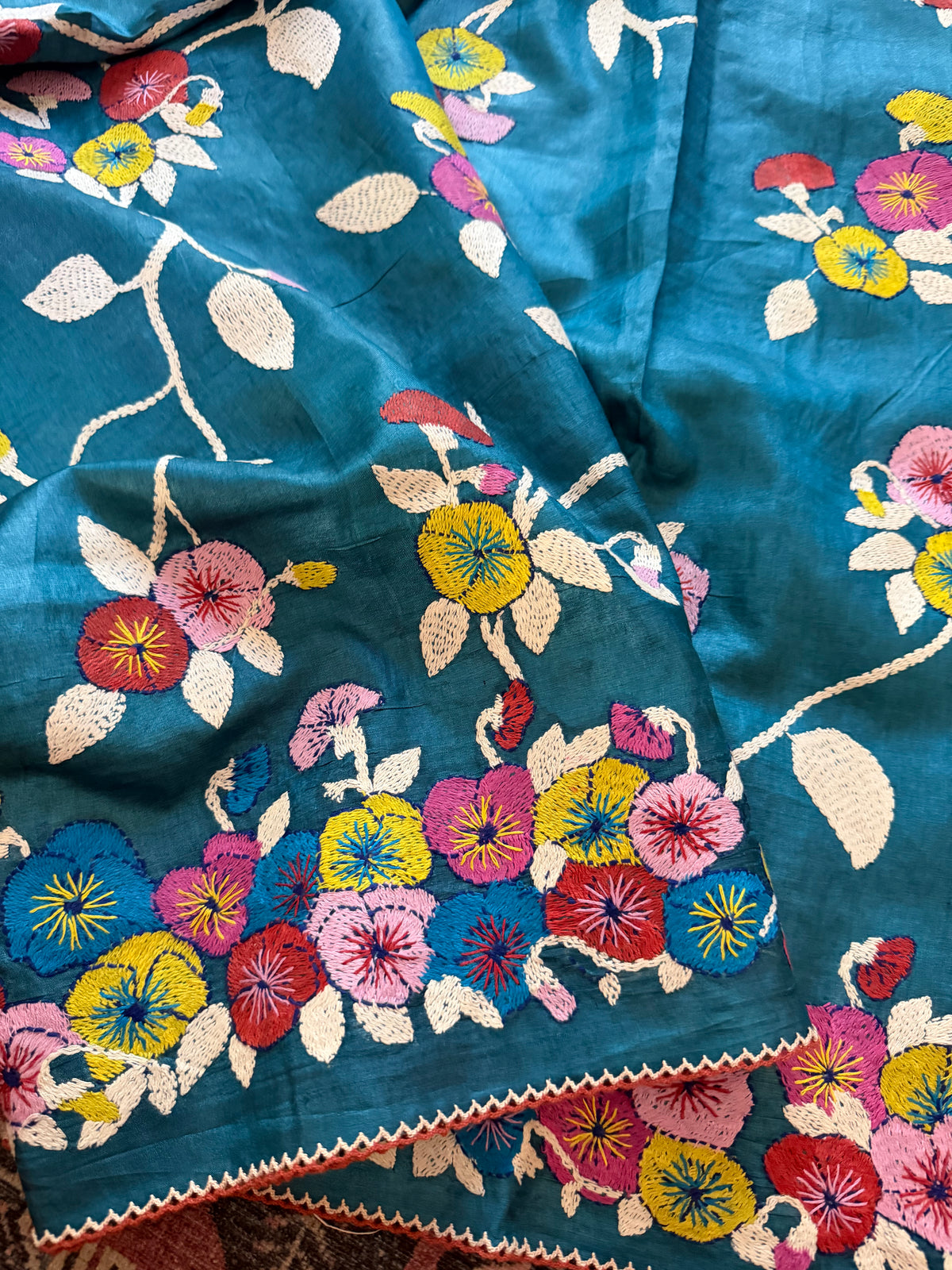 VRIKSHA : SIGNATURE KANTHA ON TUSSAR