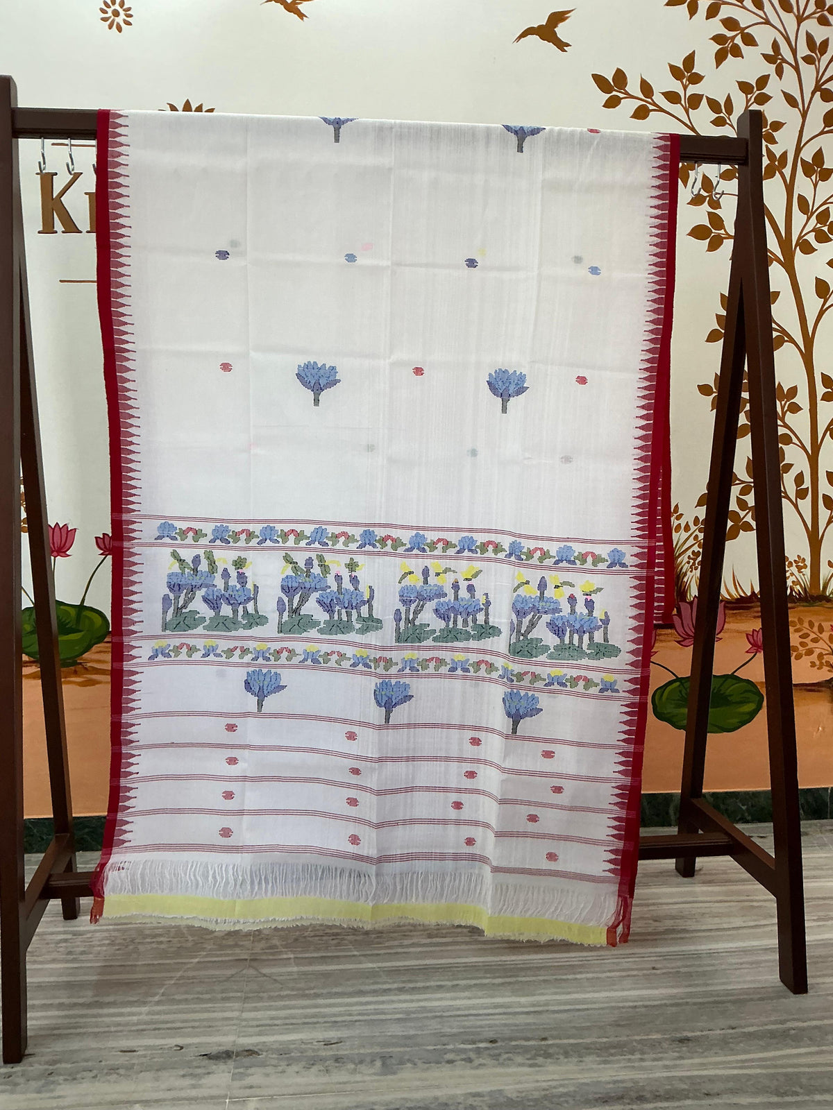 Manipur : MoirangPhee (Offwhite)