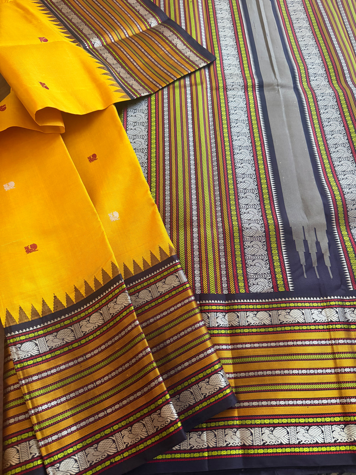 No Zari Kanjivaram Silk : Mustard &amp; Brown