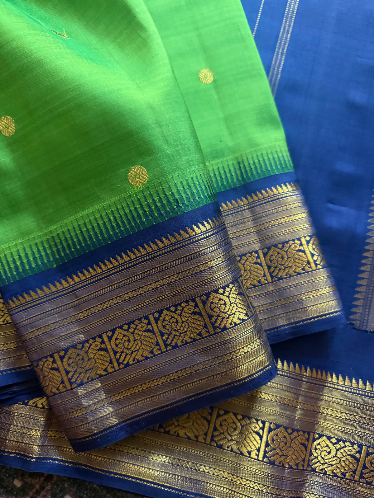MYTHILI: Alli Green + Navy blue