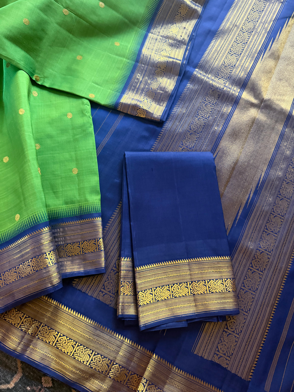 MYTHILI: Alli Green + Navy blue