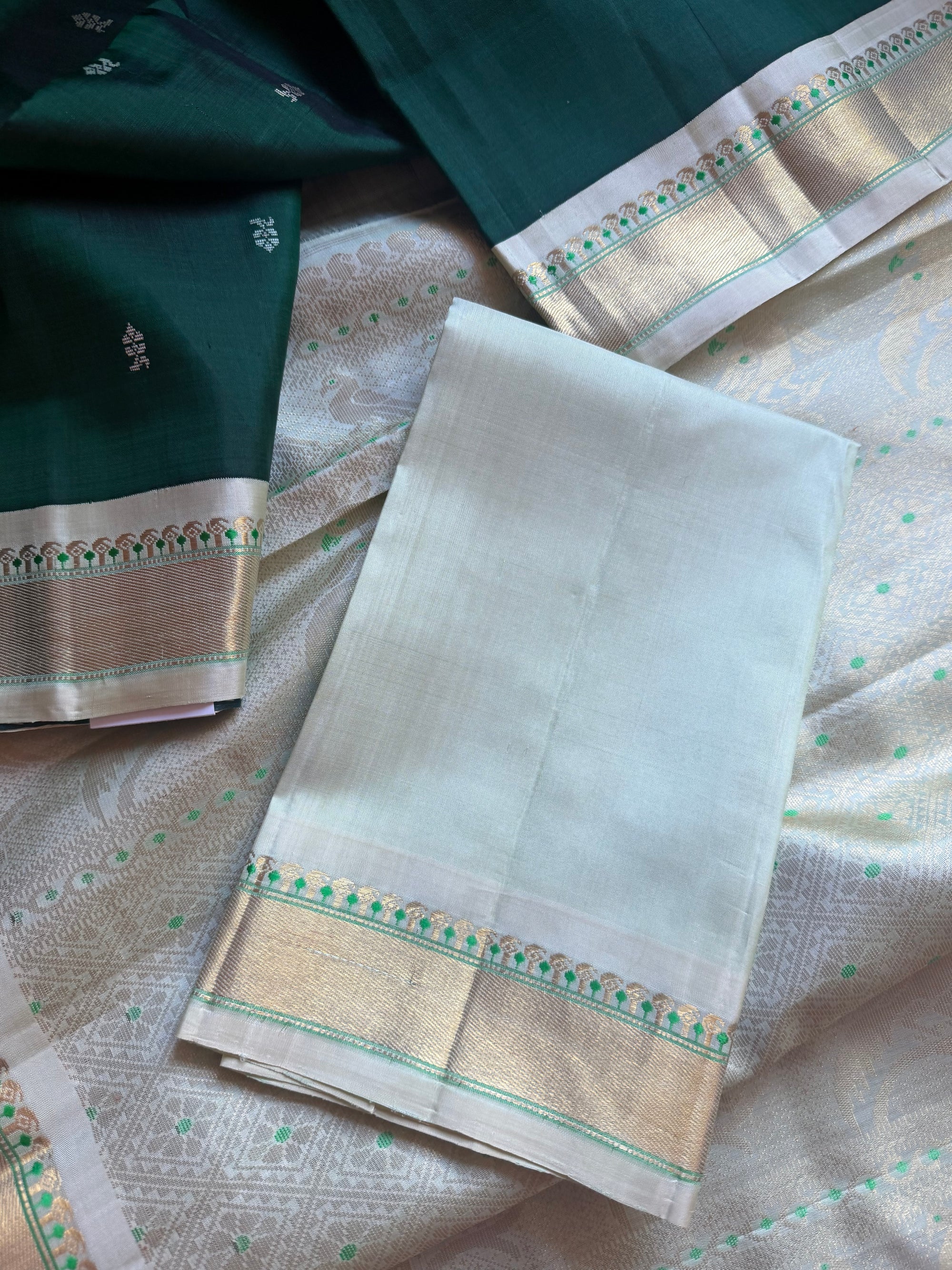 Korvai  Kanjivaram - Vintage Recreation Saree 