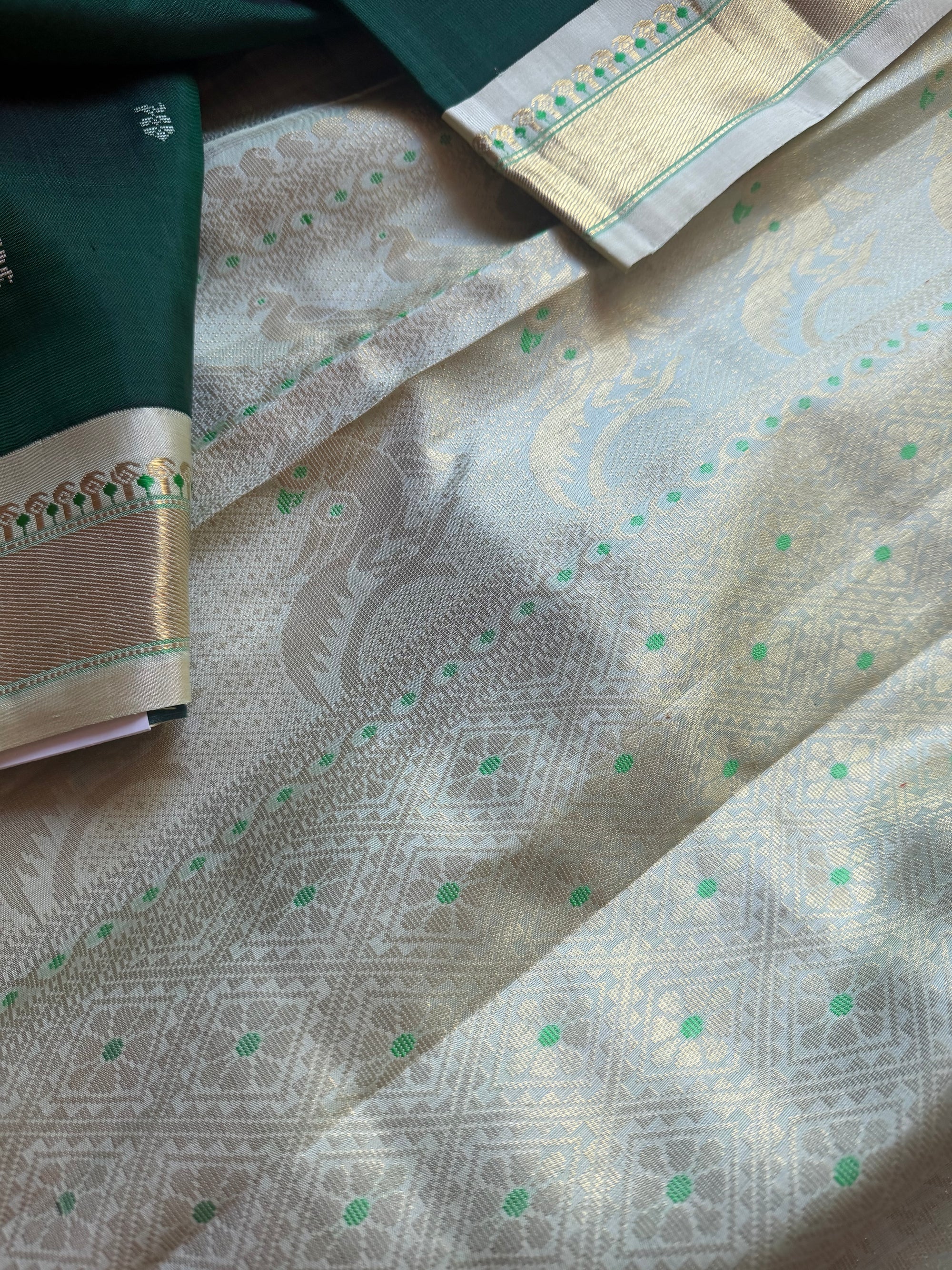 Korvai  Kanjivaram - Vintage Recreation Saree 