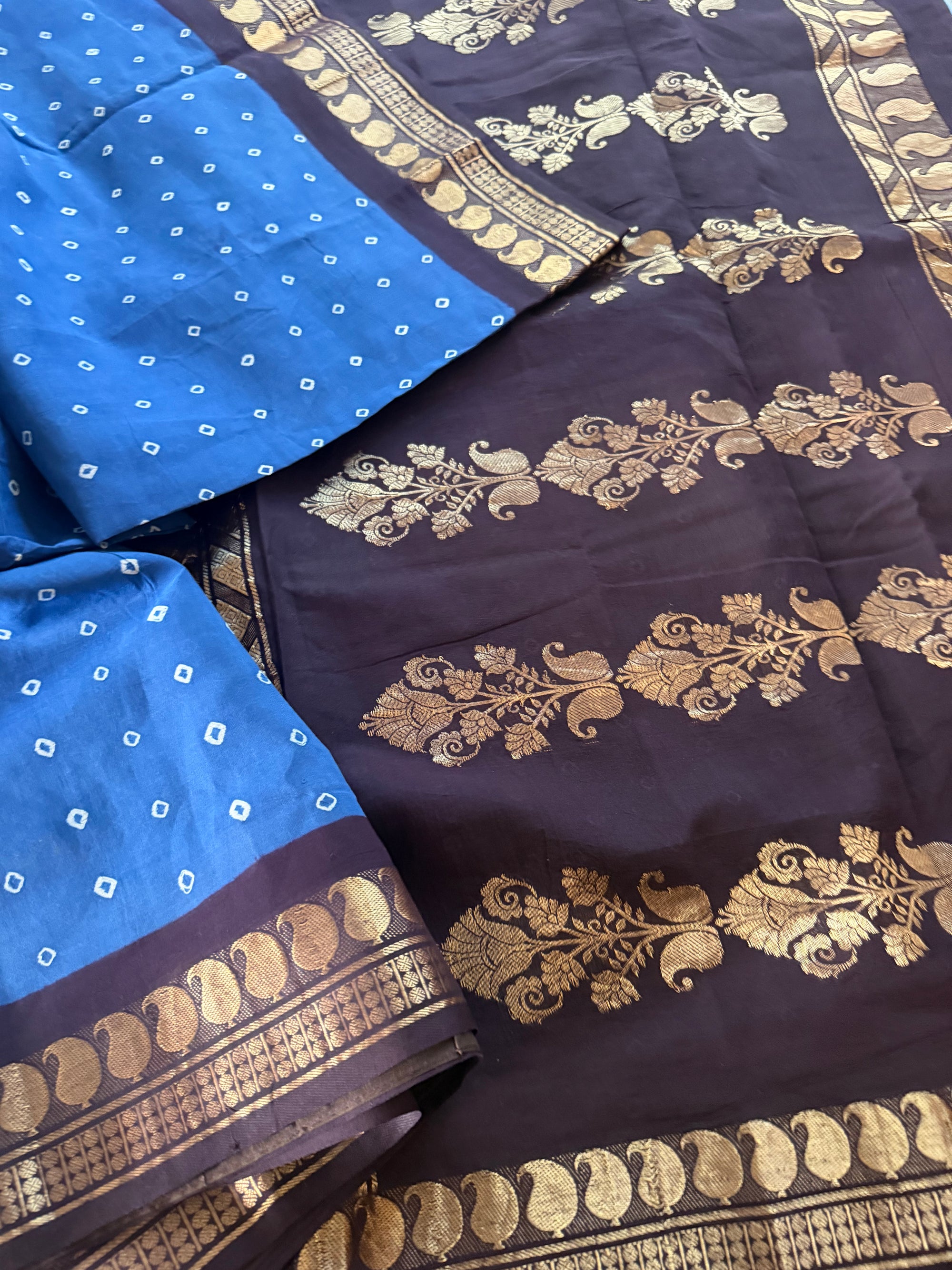 Handknotted Sungudi - London Pet (Cobalt blue)