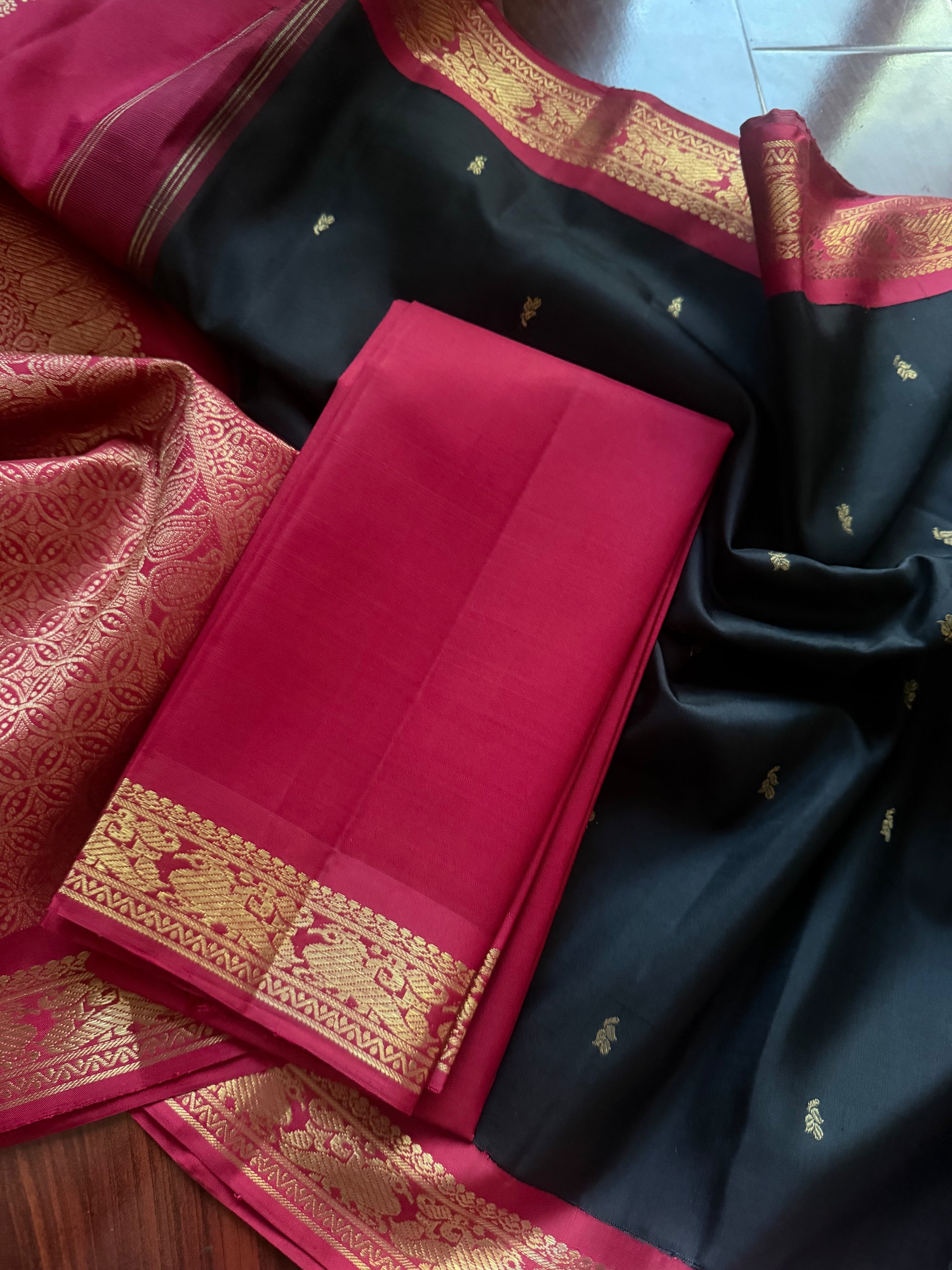 Korvai Kanjivaram  - Vintage Recreation Saree