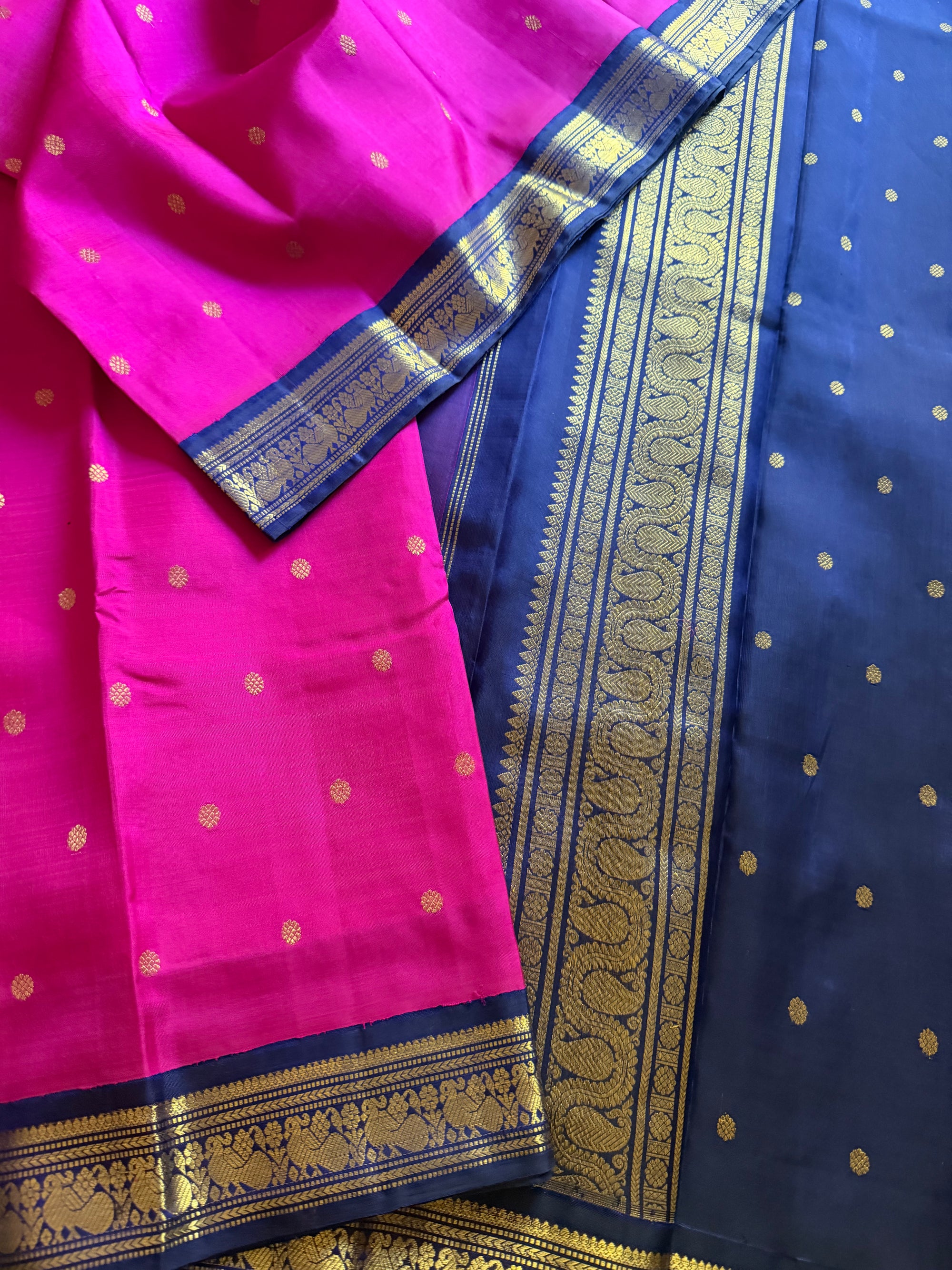 MAATHEY: Small border Kanjivaram Silk (Pattu roja pink)