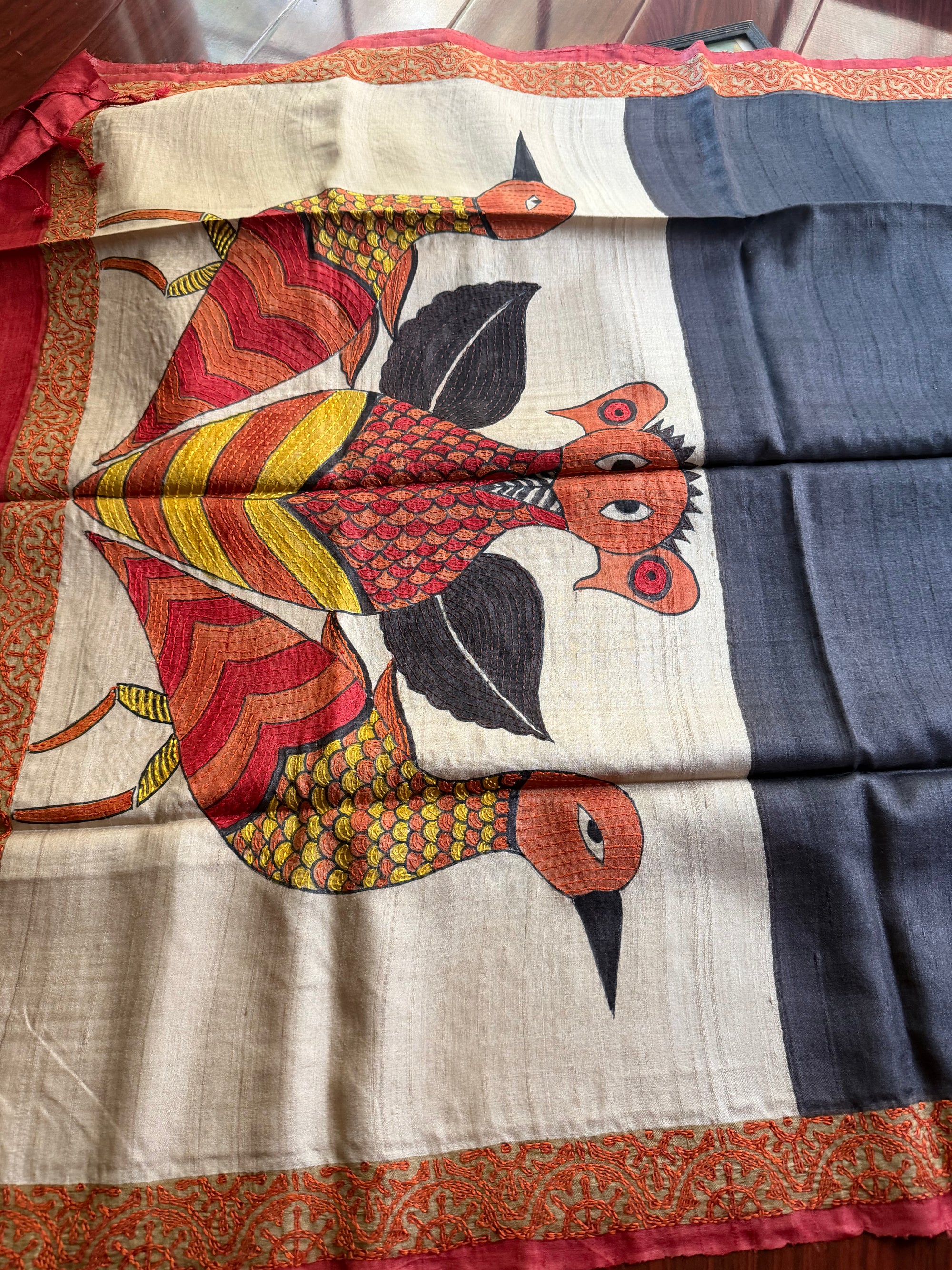 Kamaniya Kantha : Handcrafted DUPPATTA in Tussar