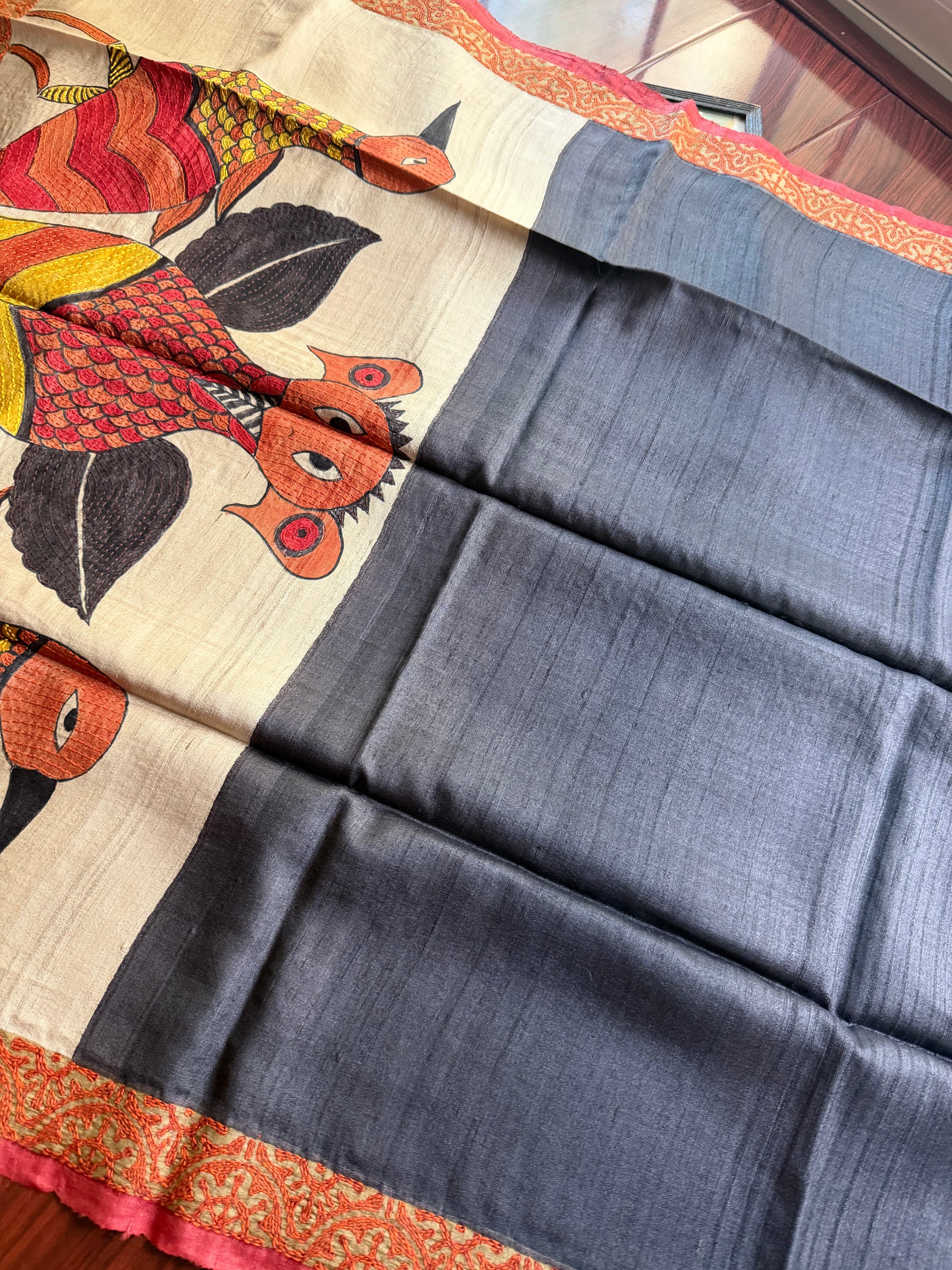 Kamaniya Kantha : Handcrafted DUPPATTA in Tussar