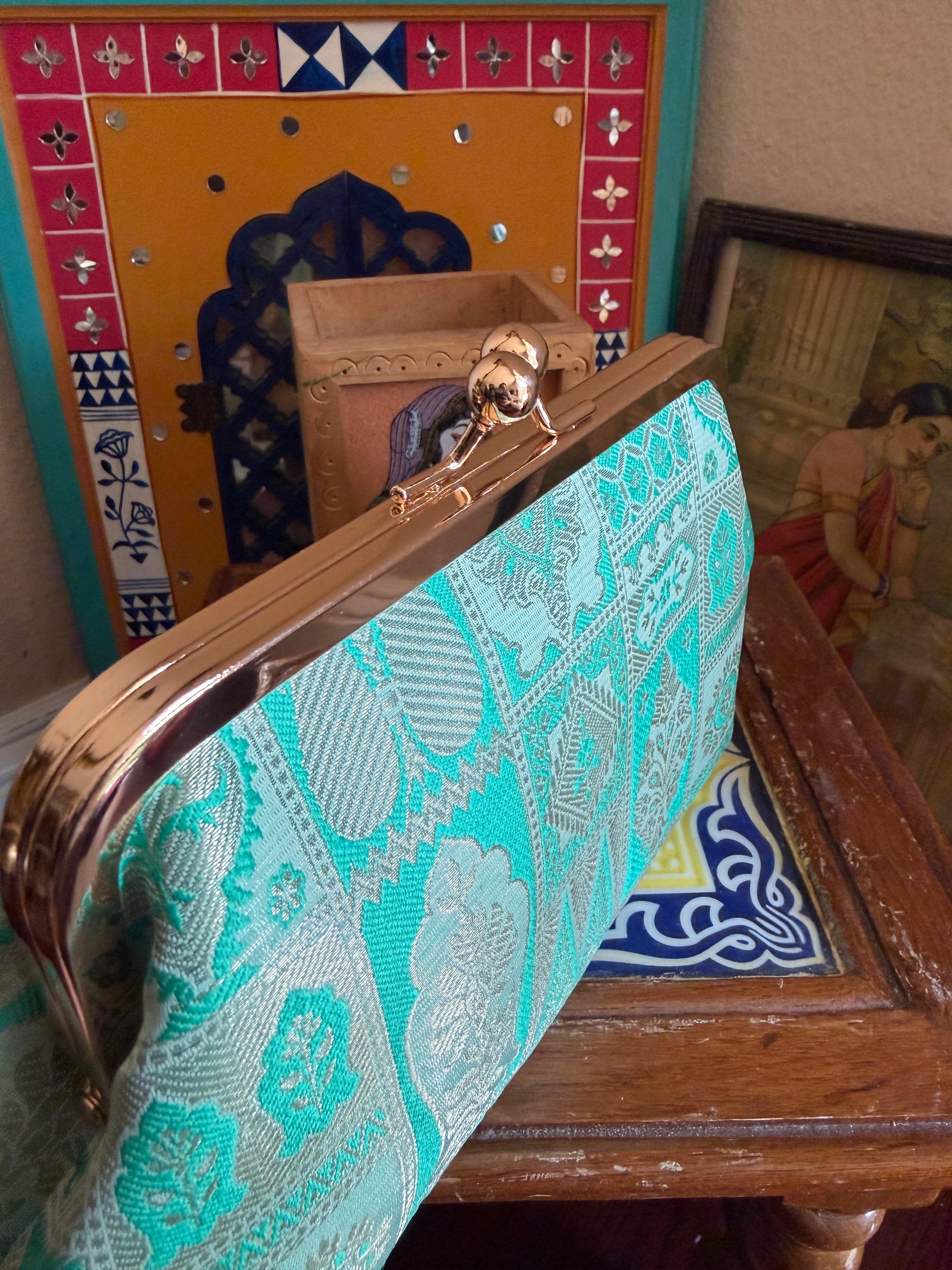 CLUTCH : Benarasi Brocade in Silk