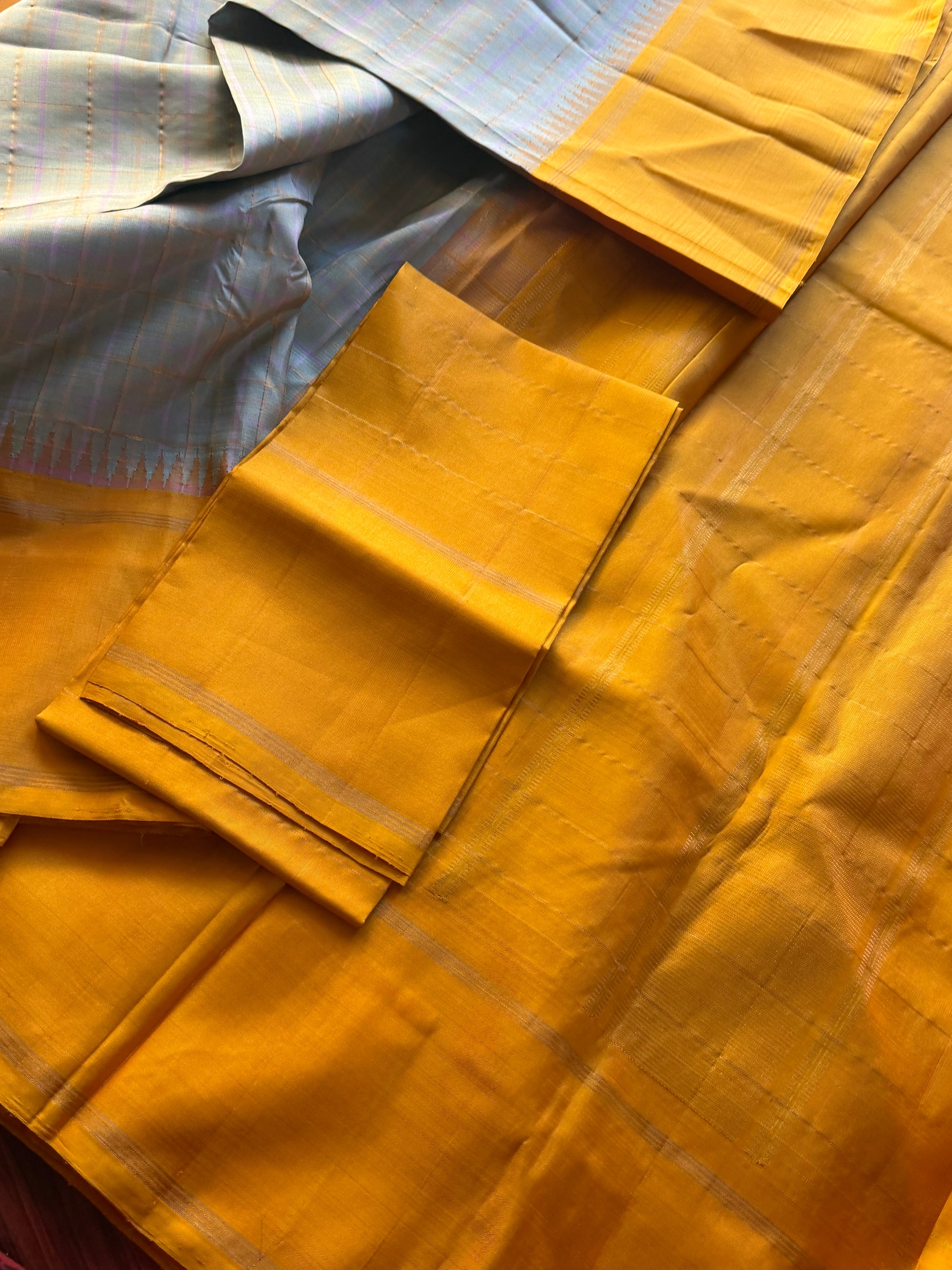 PROJECT KATTAM COLLECTIVE : Kattam with Bodi borders