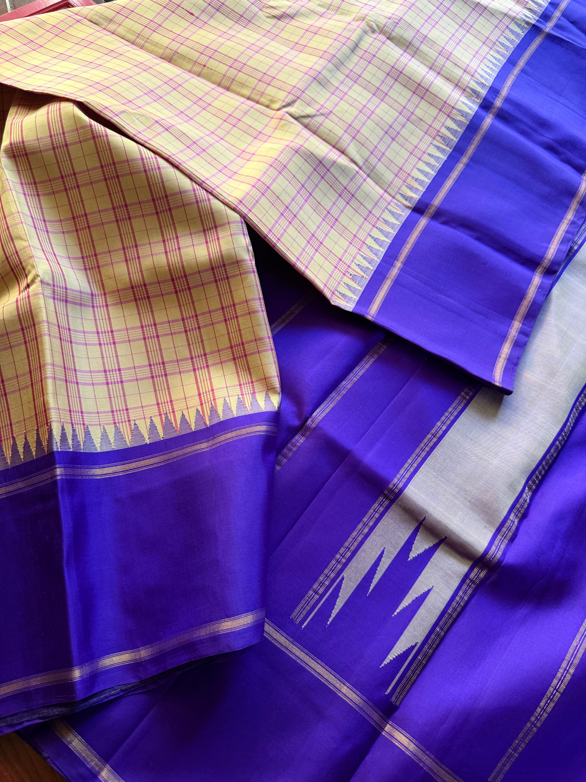 PROJECT KATTAM COLLECTIVE : Kattam with Bodi borders