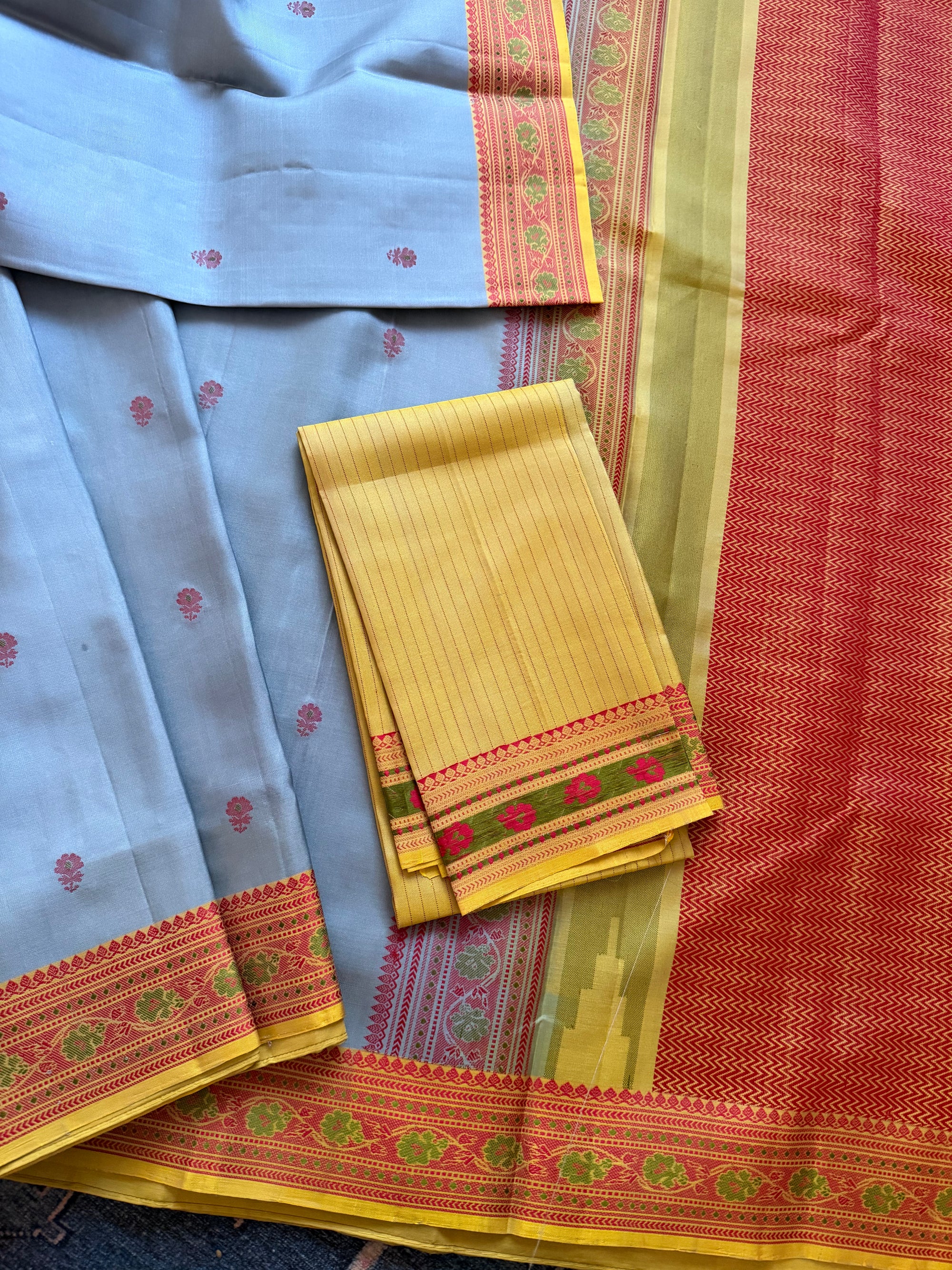 No Zari Kanjivaram Soft Silk