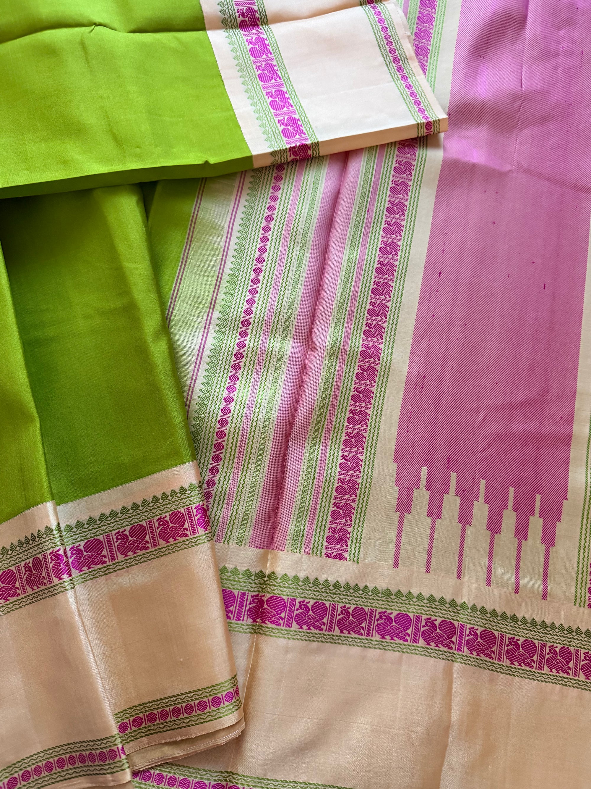 No Zari Kanjivaram Soft Silk