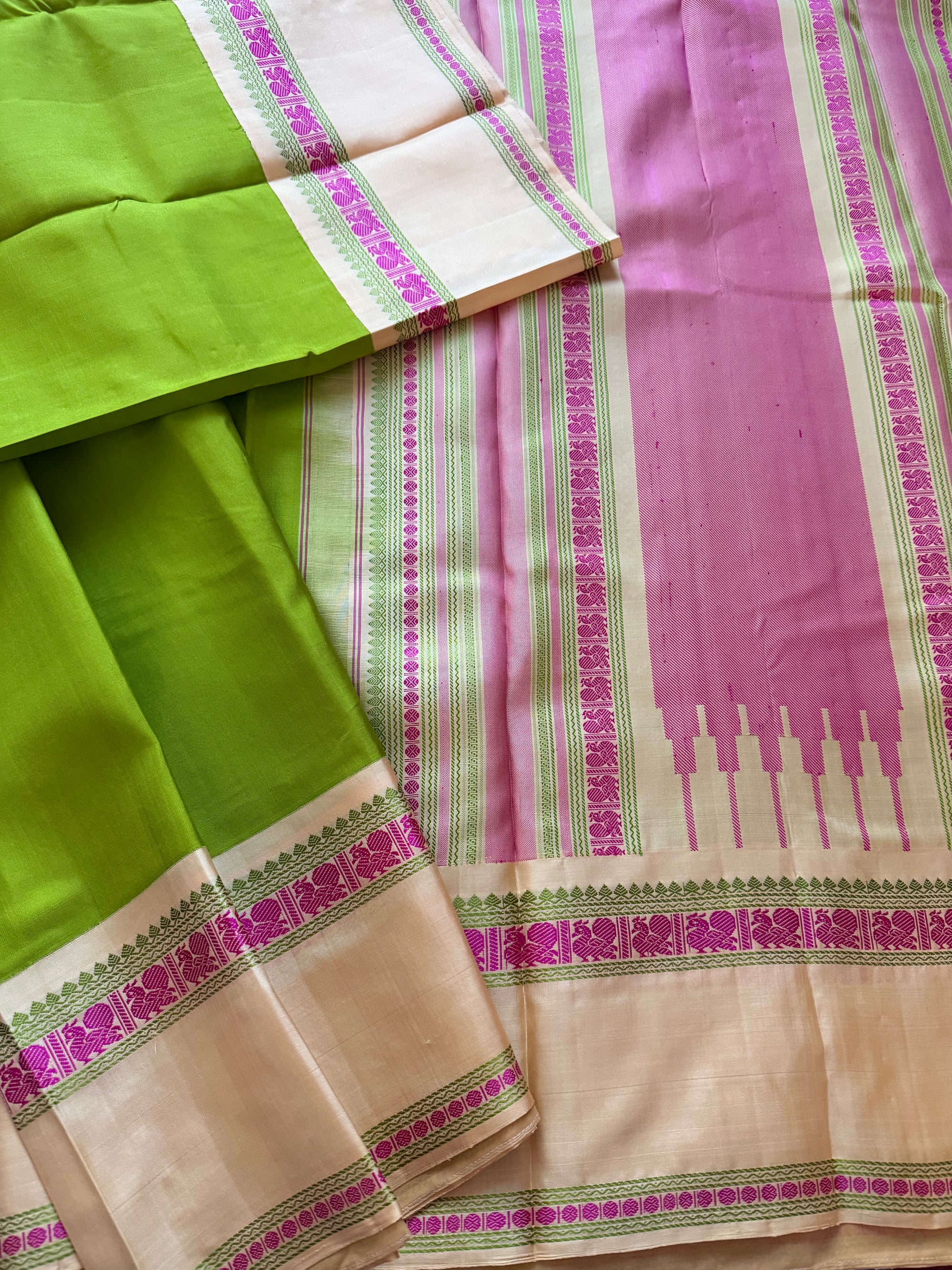 No Zari Kanjivaram Soft Silk