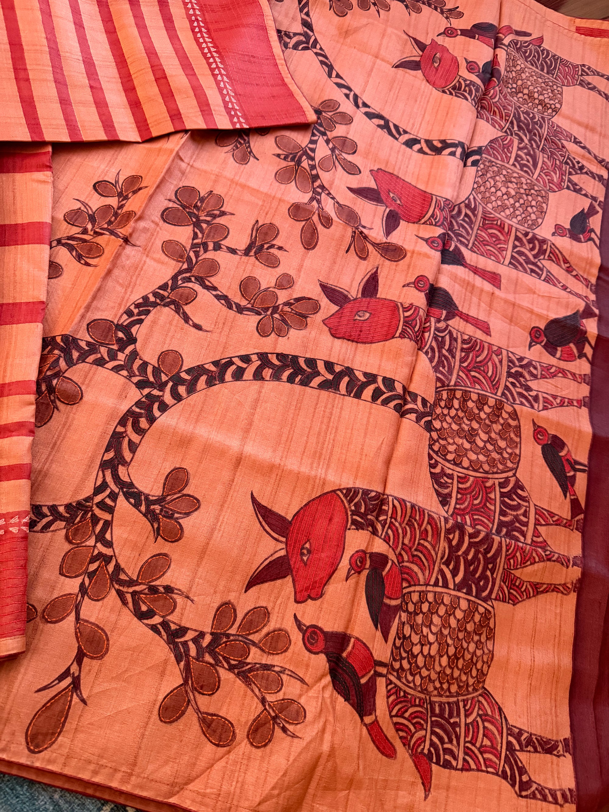 Kamaniya Kantha : Handcrafted Tussar