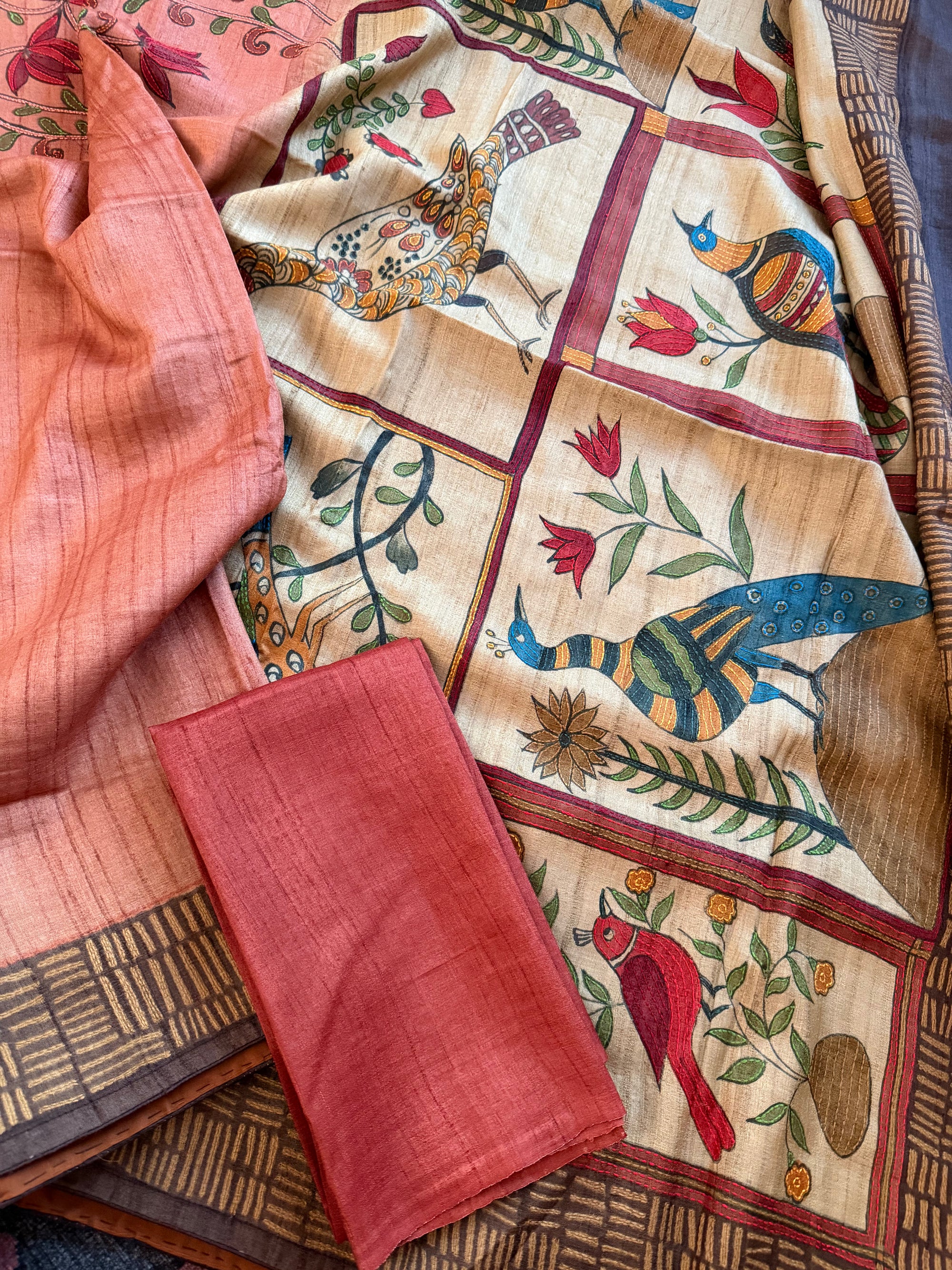 Kamaniya Kantha : Handcrafted Tussar