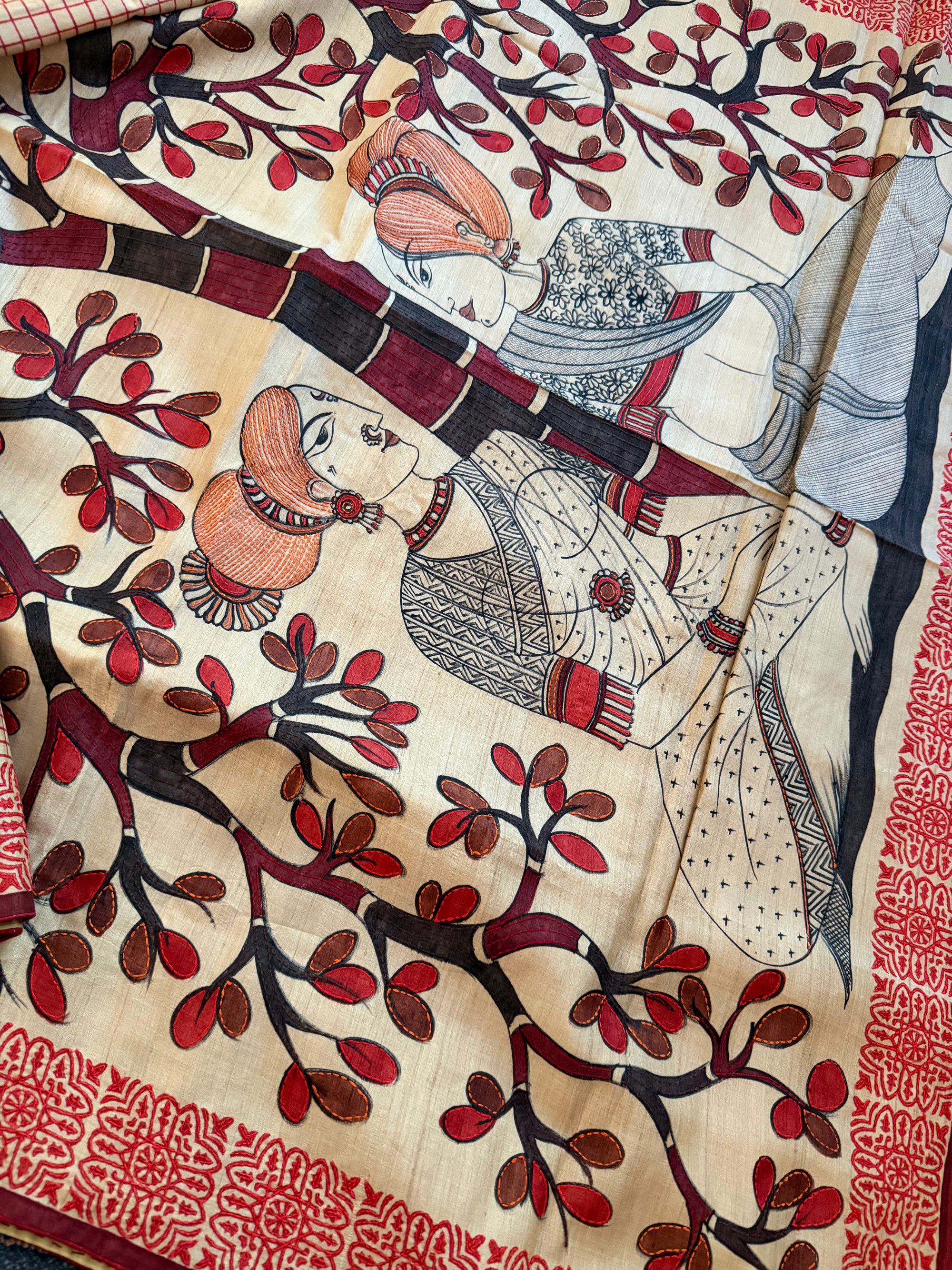Kamaniya Kantha : Handcrafted Tussar
