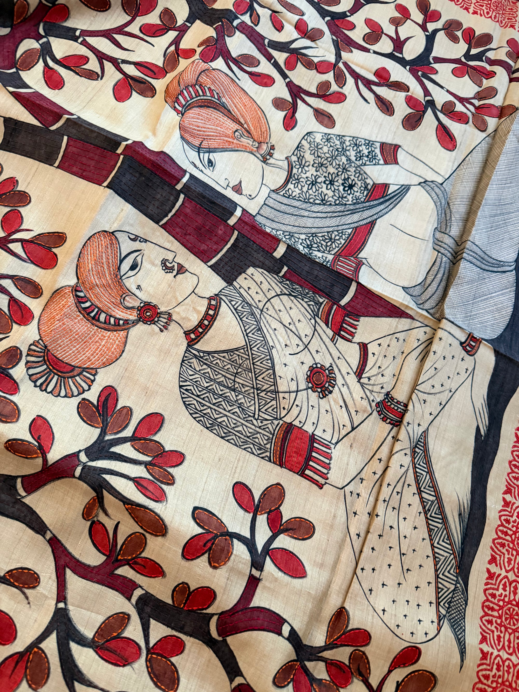Kamaniya Kantha : Handcrafted Tussar