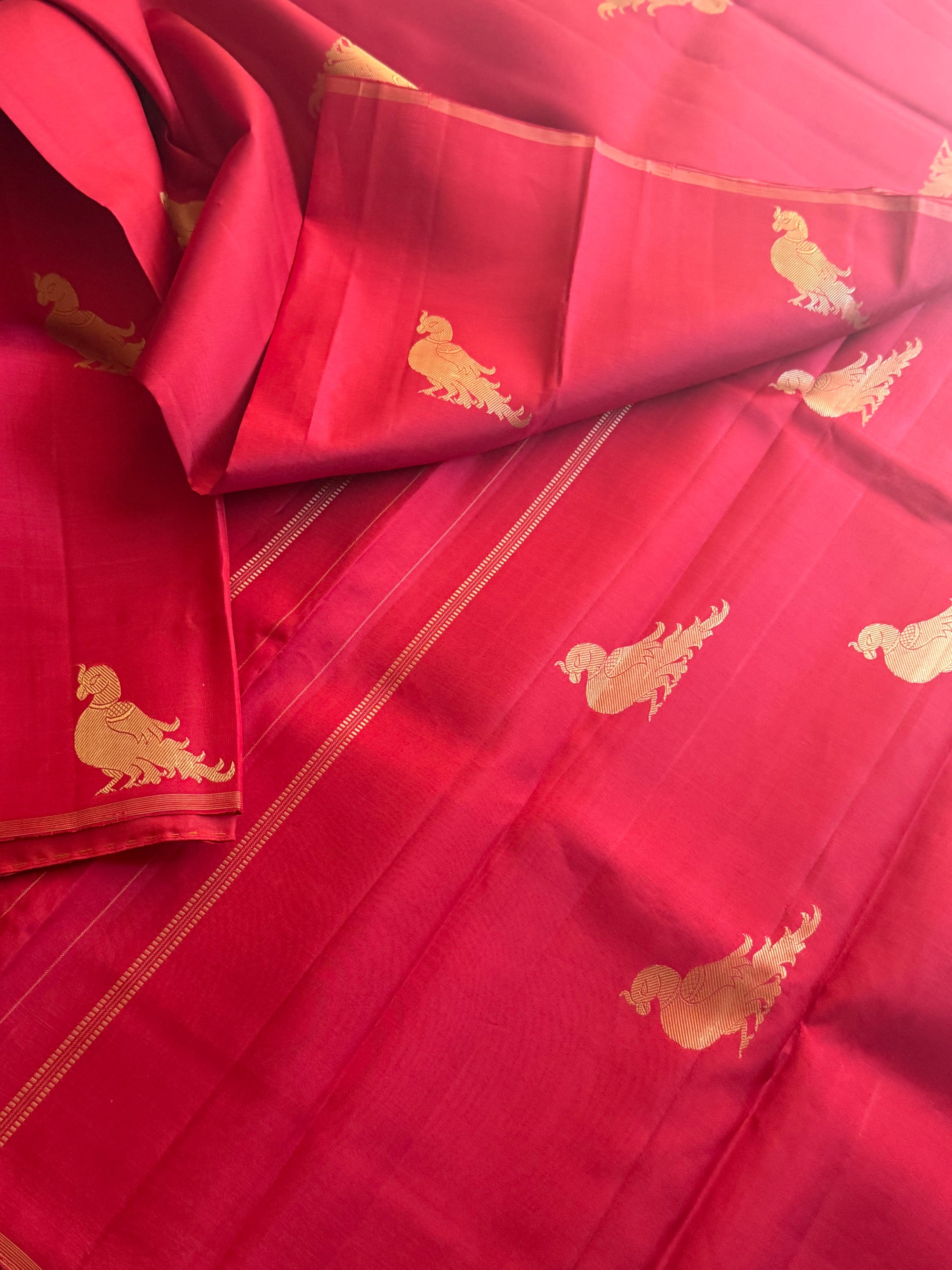 No Zari Korvai Kanjivaram Silk (Ruby Red)