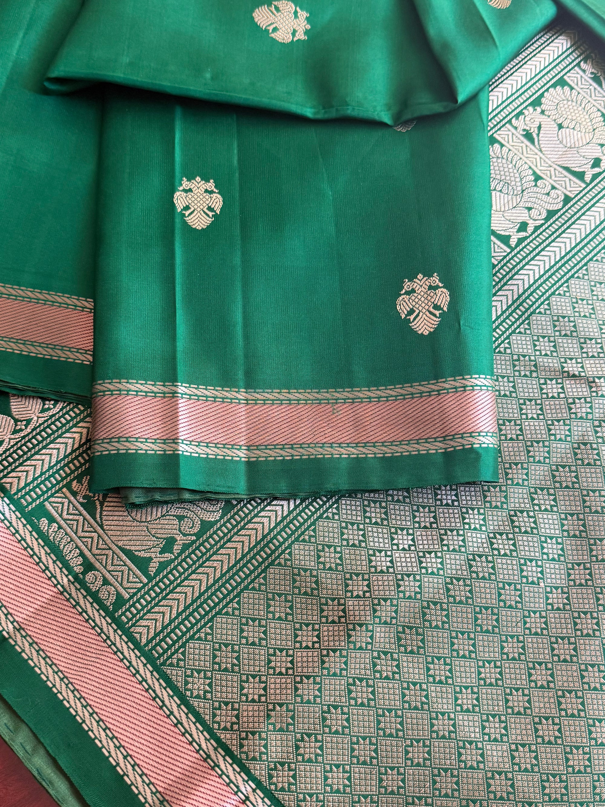 No Zari Korvai Kanjivaram Silk (Green)