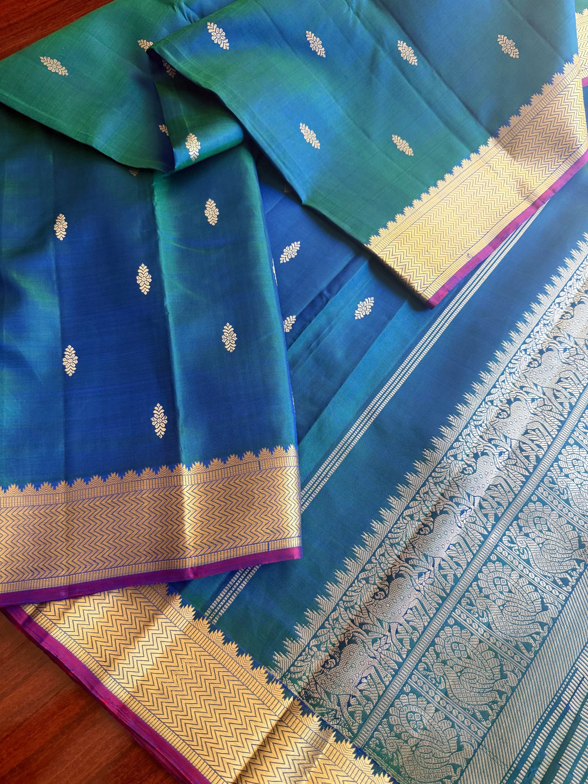 No Zari Korvai Kanjivaram Silk (Peacock Blue)