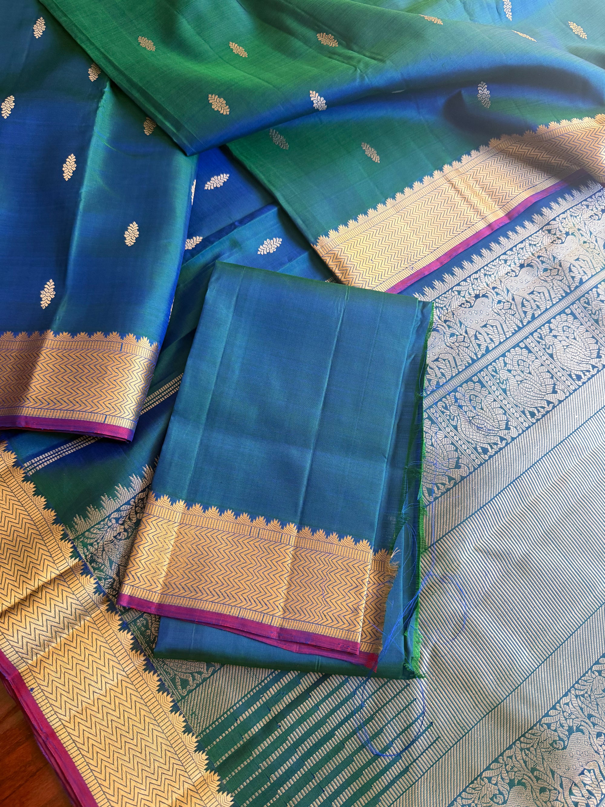 No Zari Korvai Kanjivaram Silk (Peacock Blue)