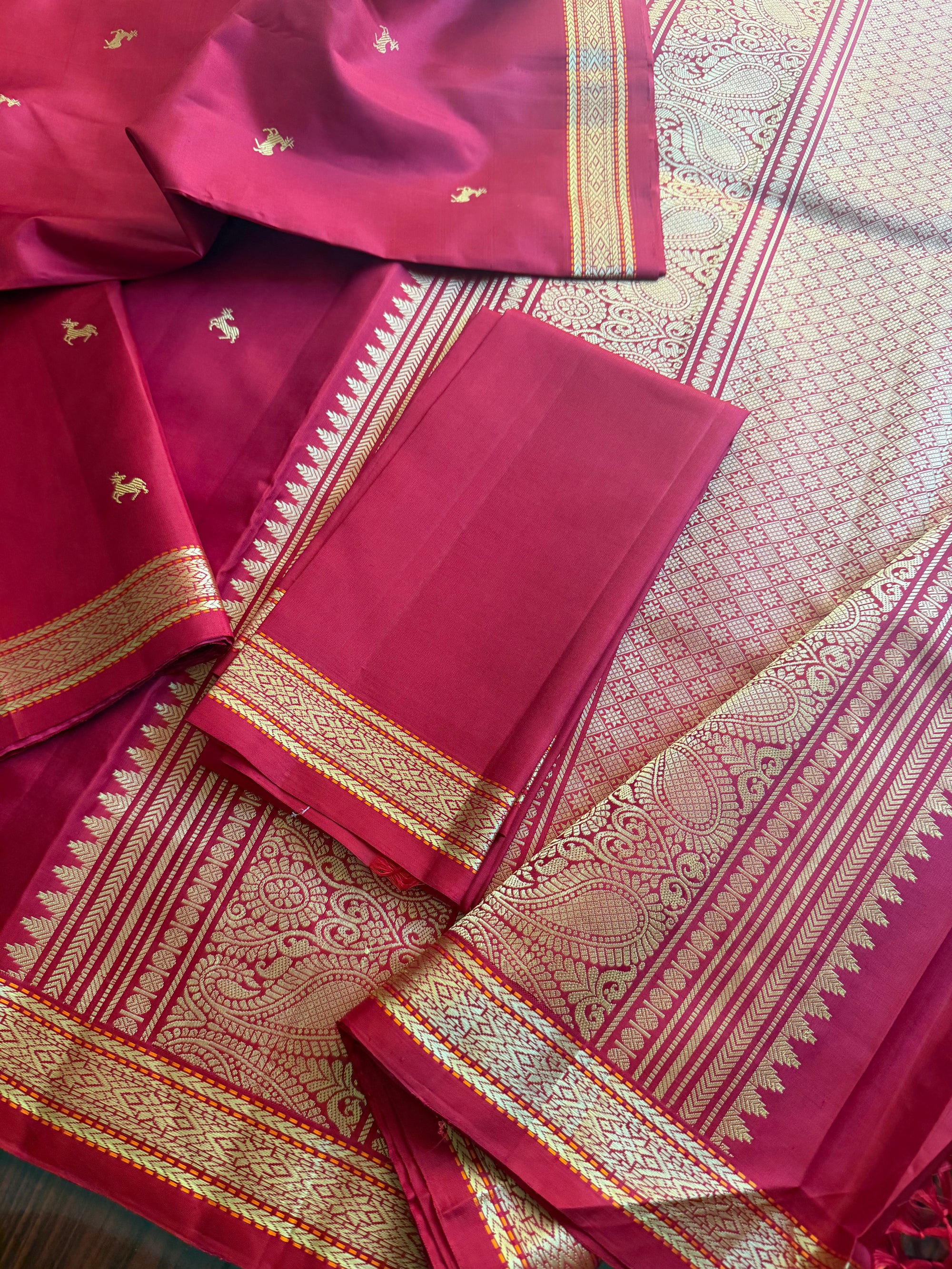 No Zari Korvai Kanjivaram Silk (Vermillion)