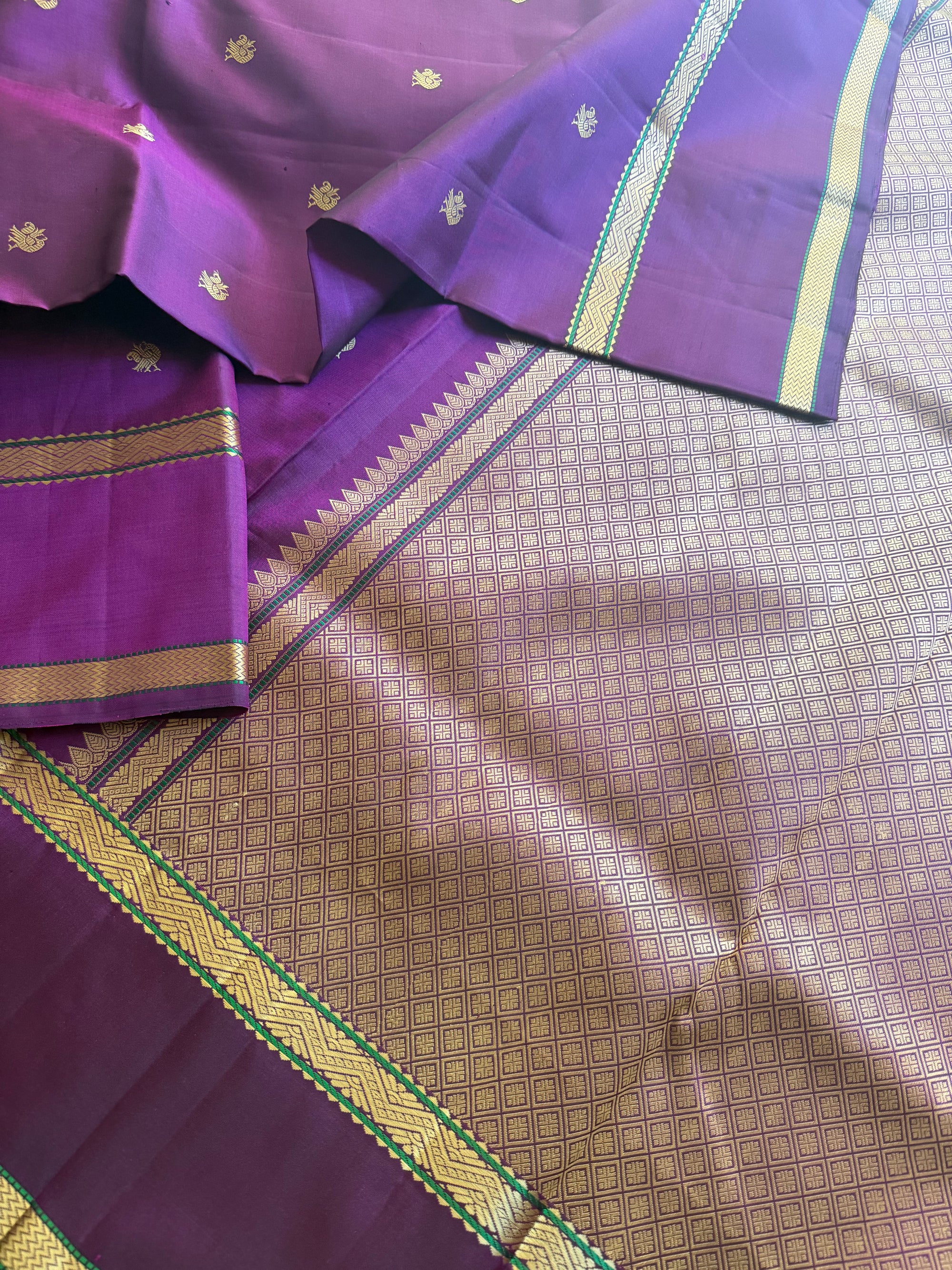 No Zari Korvai Kanjivaram Silk (Brinjal Purple)
