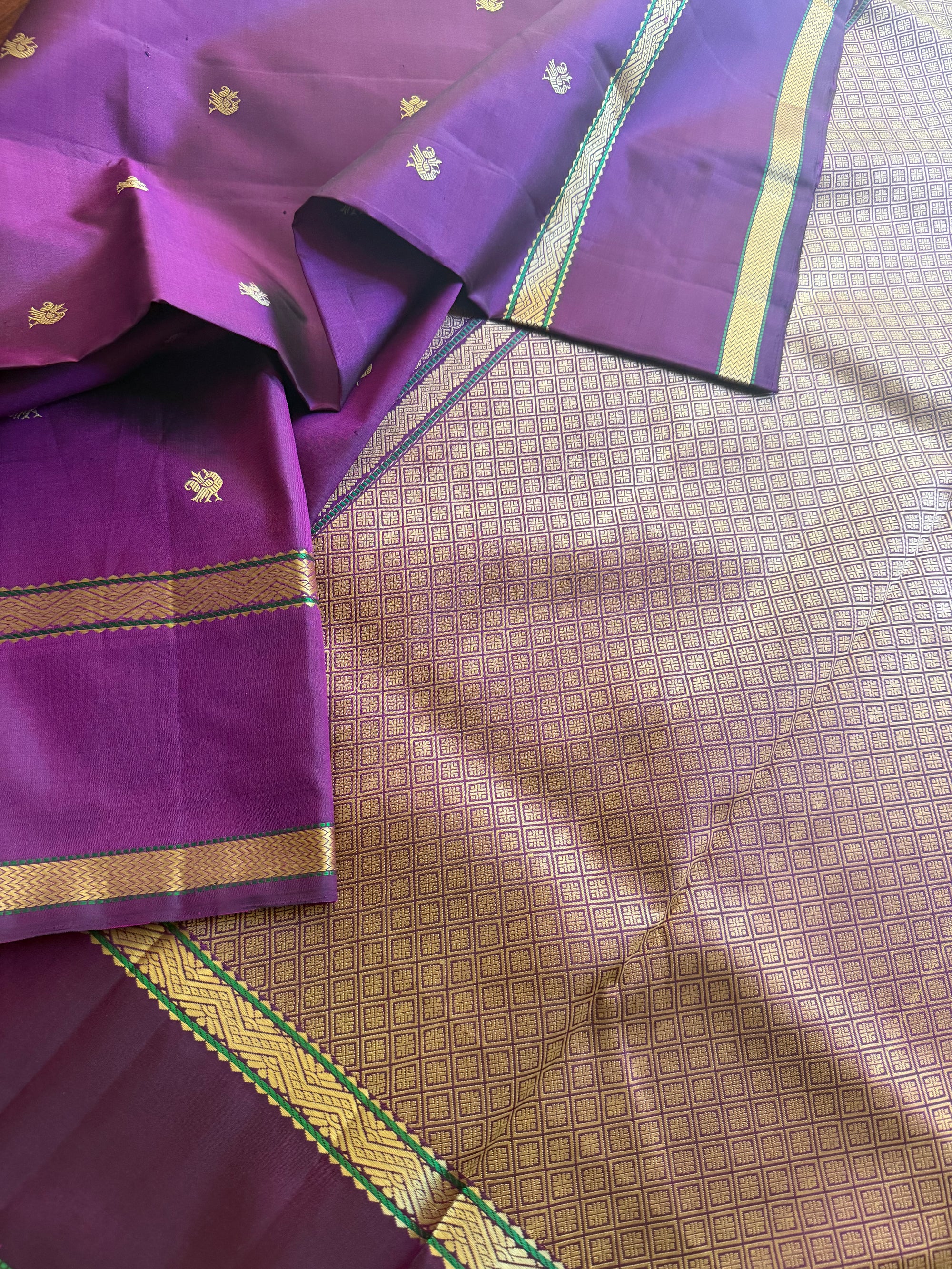 No Zari Korvai Kanjivaram Silk (Brinjal Purple)