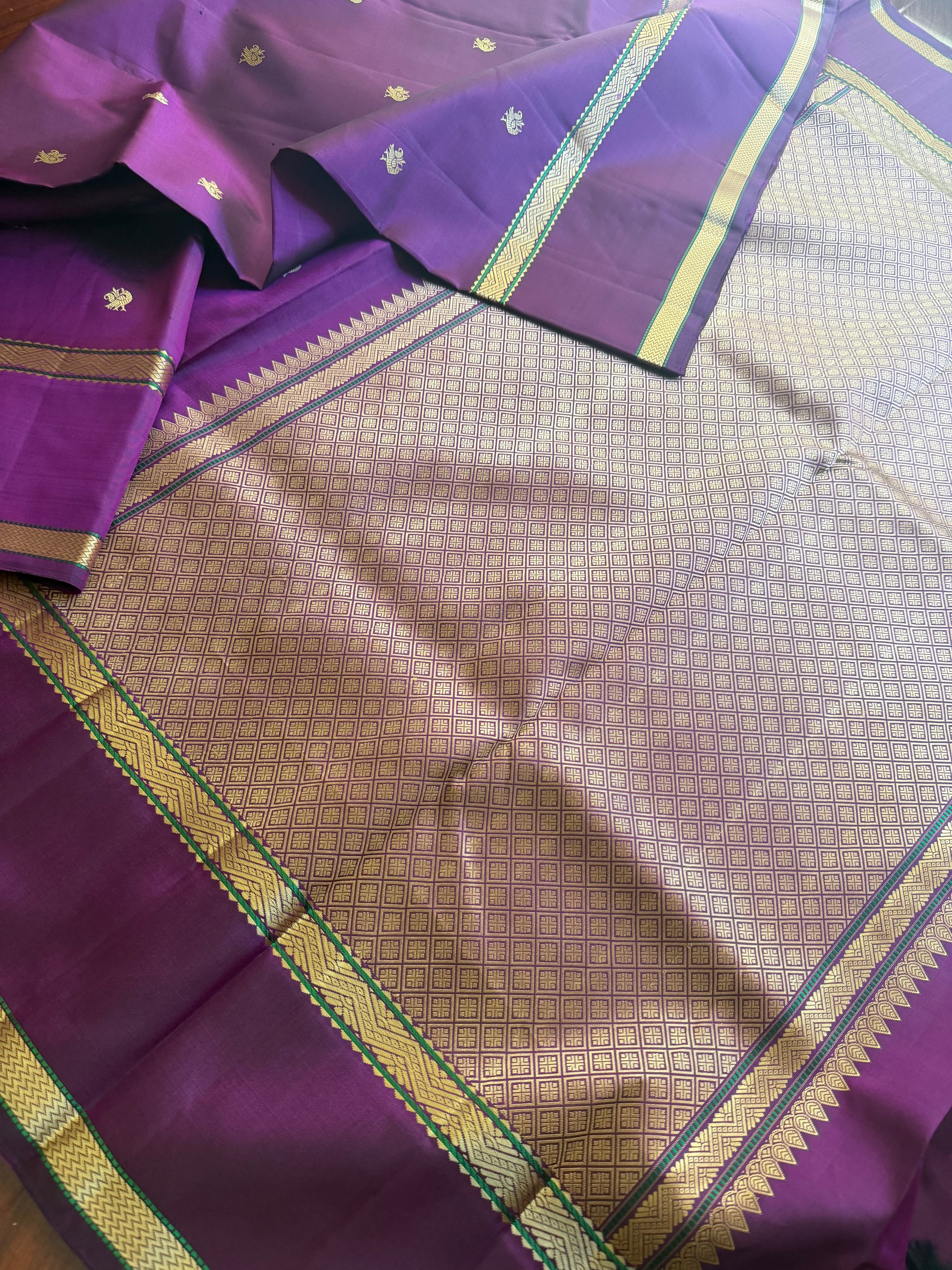 No Zari Korvai Kanjivaram Silk (Brinjal Purple)