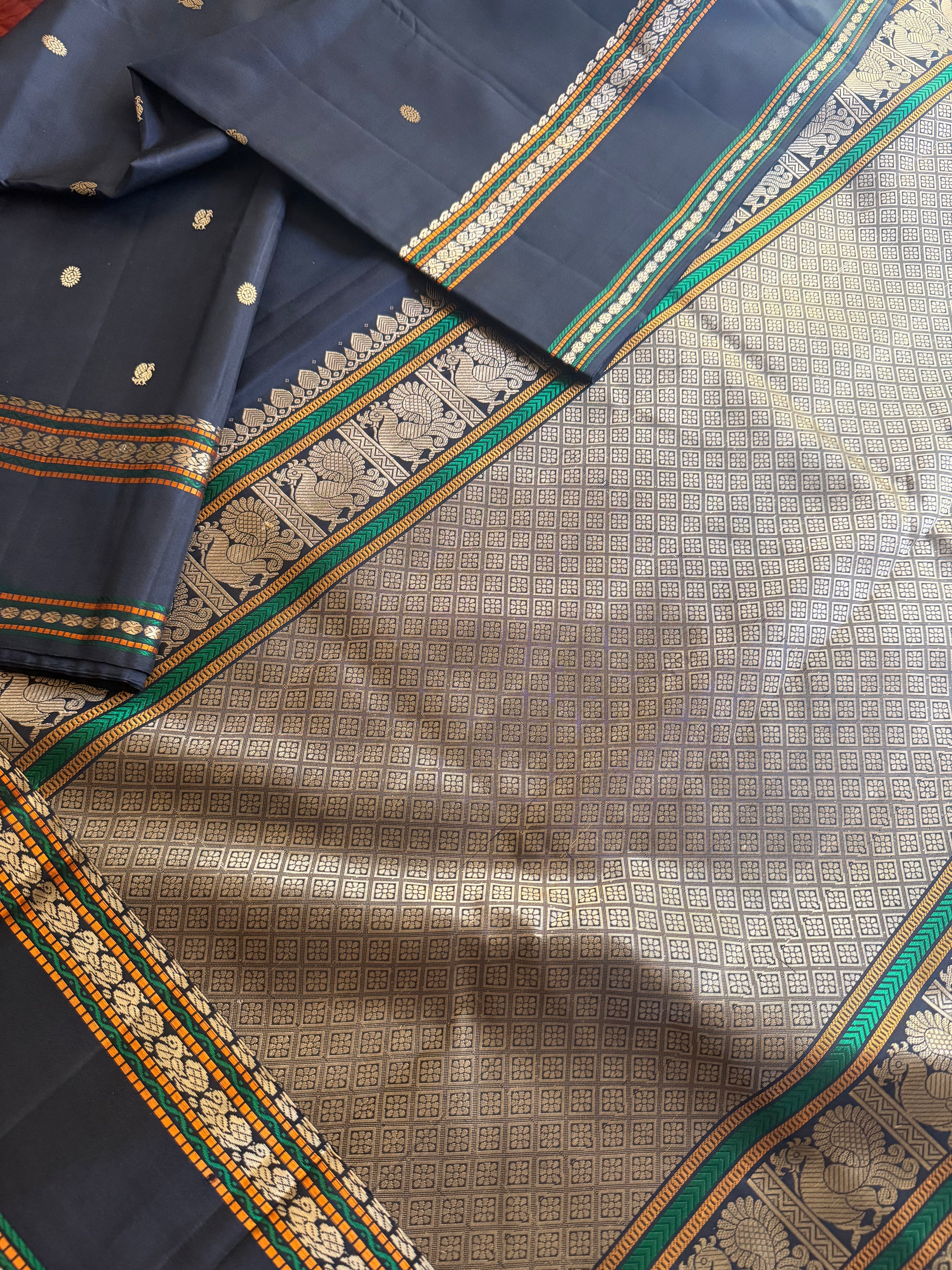 No Zari Korvai Kanjivaram Silk (Black)