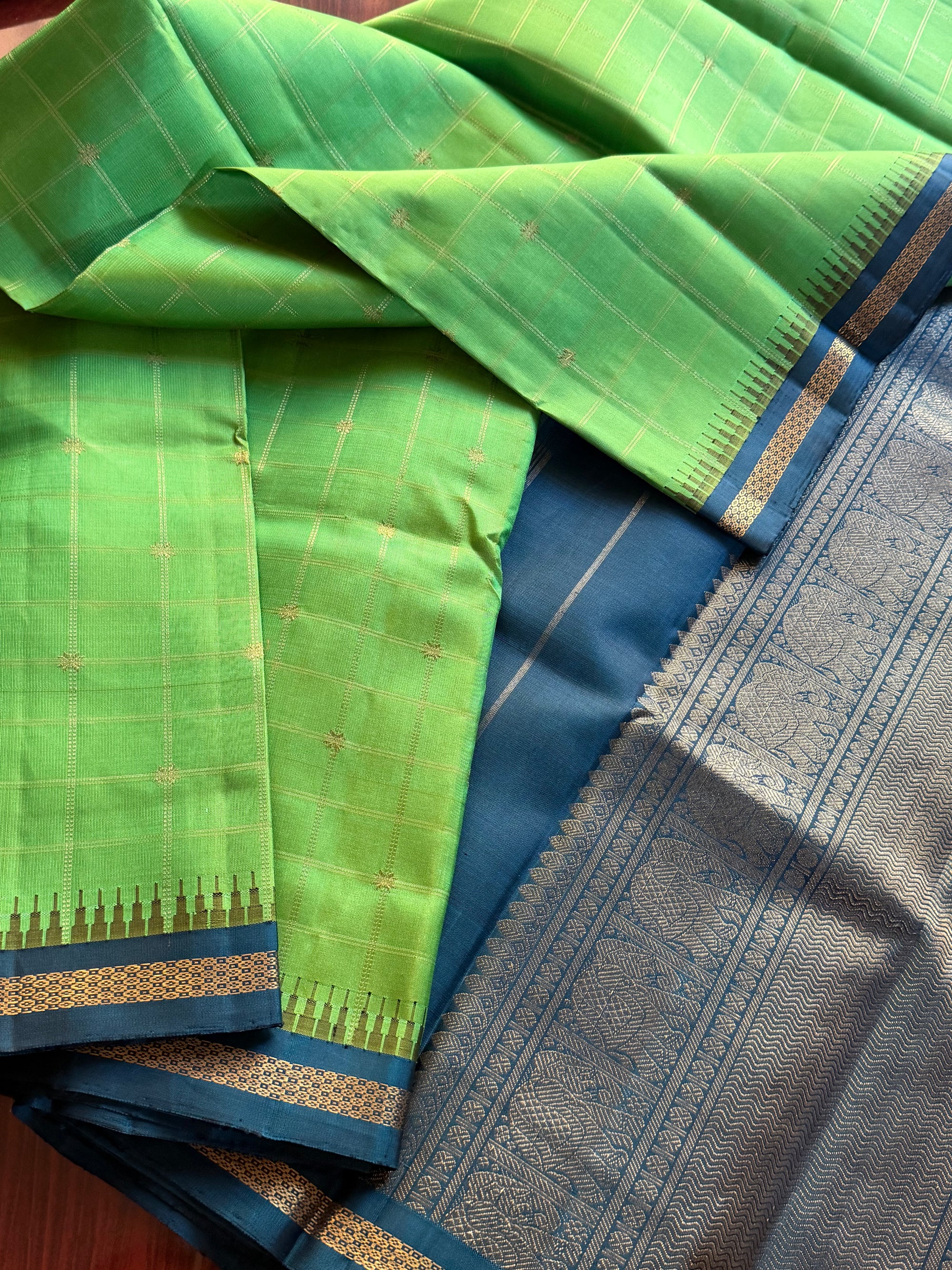 MYTHILI:  SHADES OF GREEN (Alli Pachai / Lily Green)