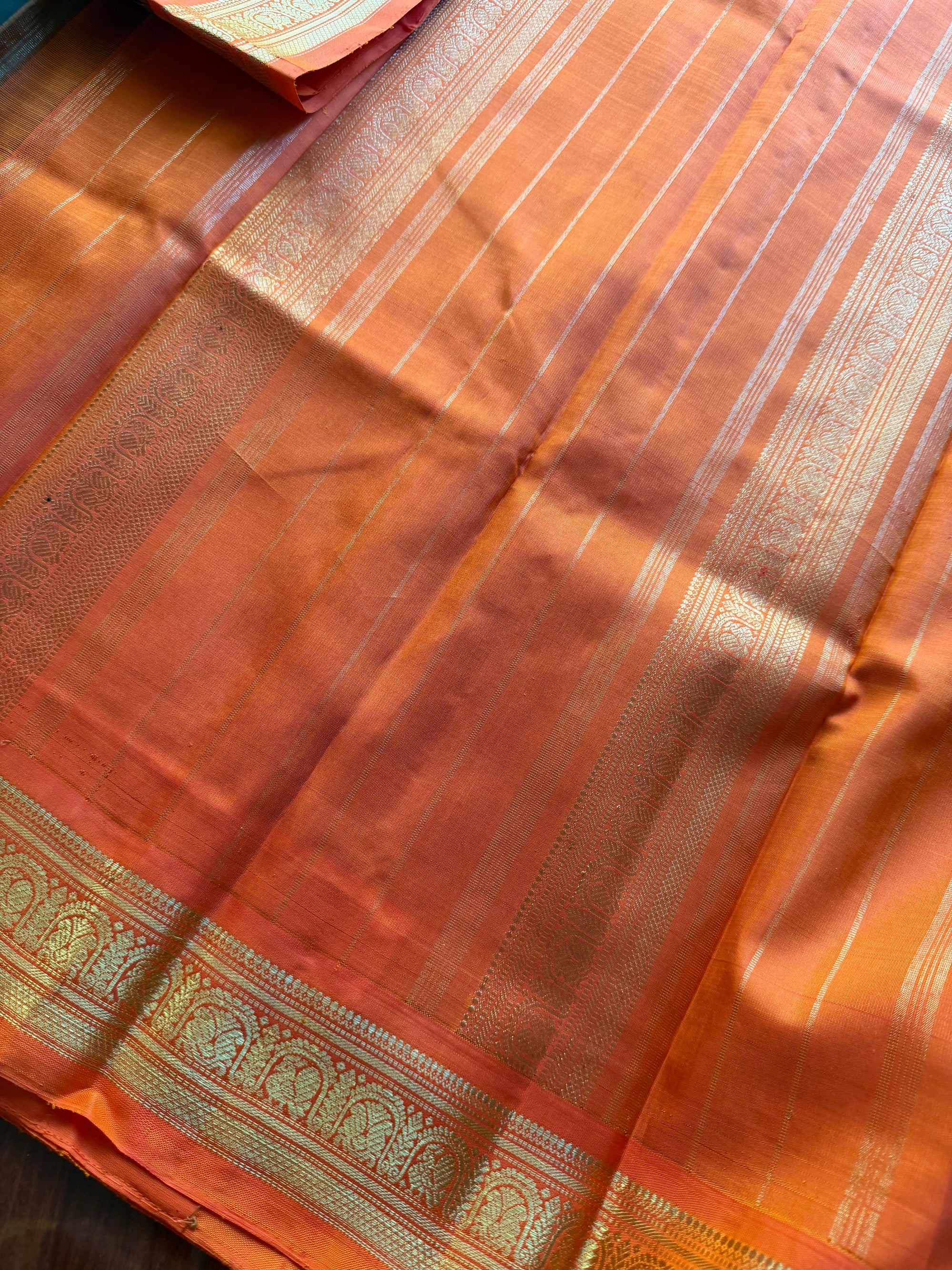 MYTHILI:  SHADES OF GREEN (Seaweed)