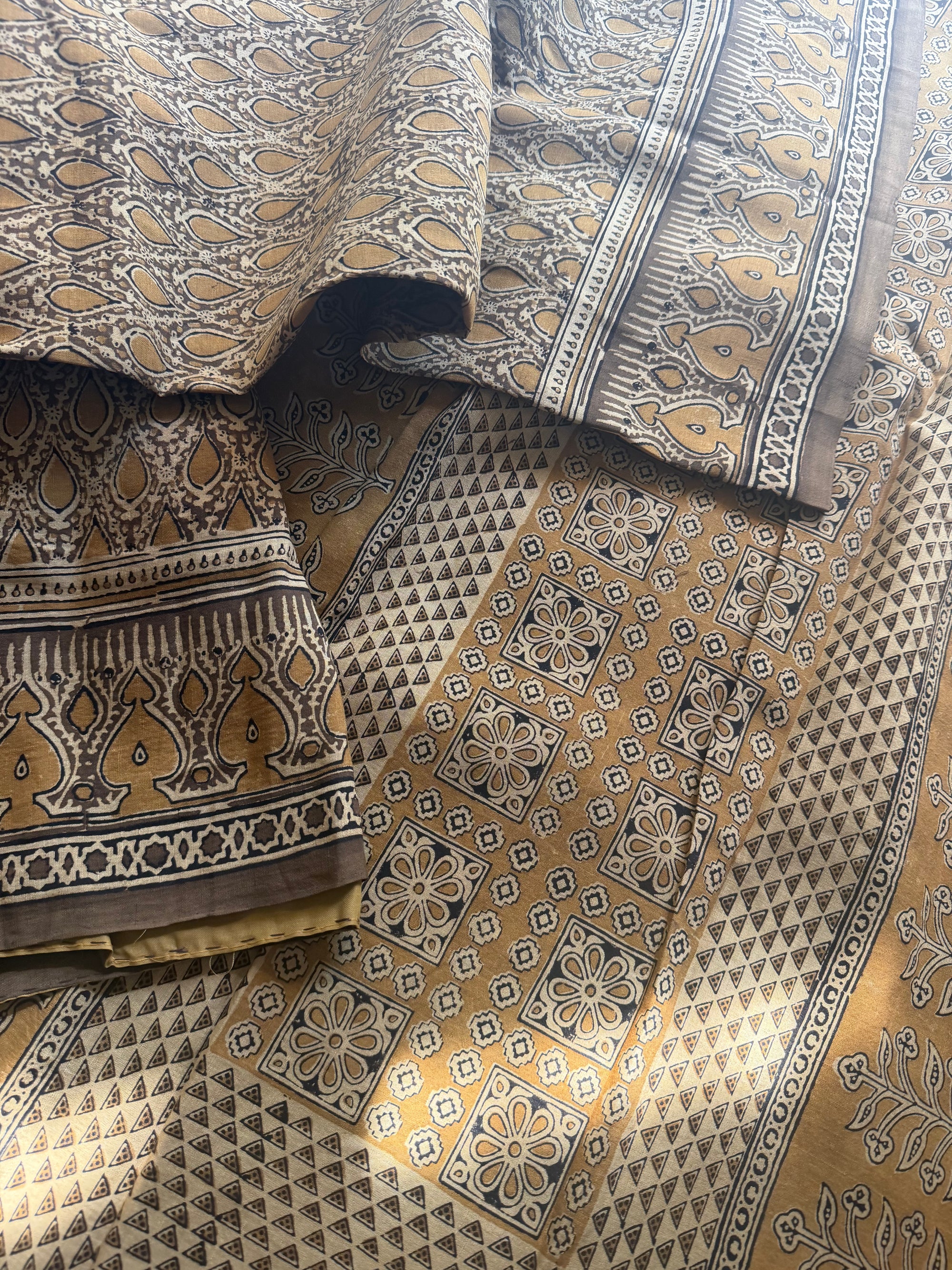Blockprinted Kodalikaruppur - Linen