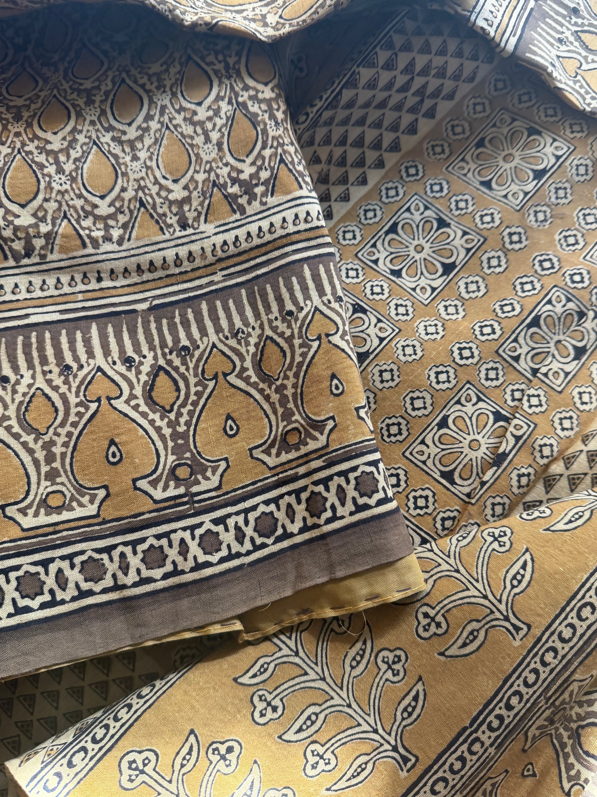 Blockprinted Kodalikaruppur - Linen