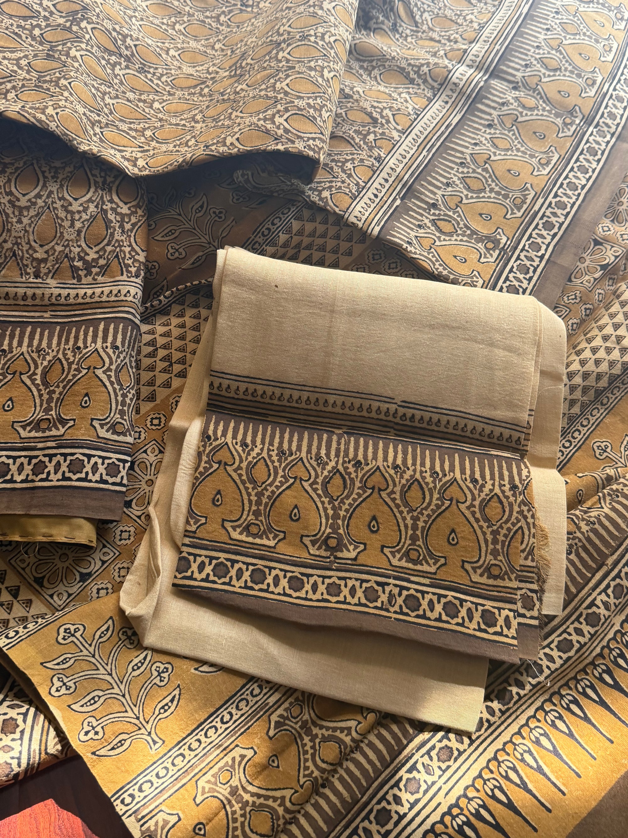 Blockprinted Kodalikaruppur - Linen