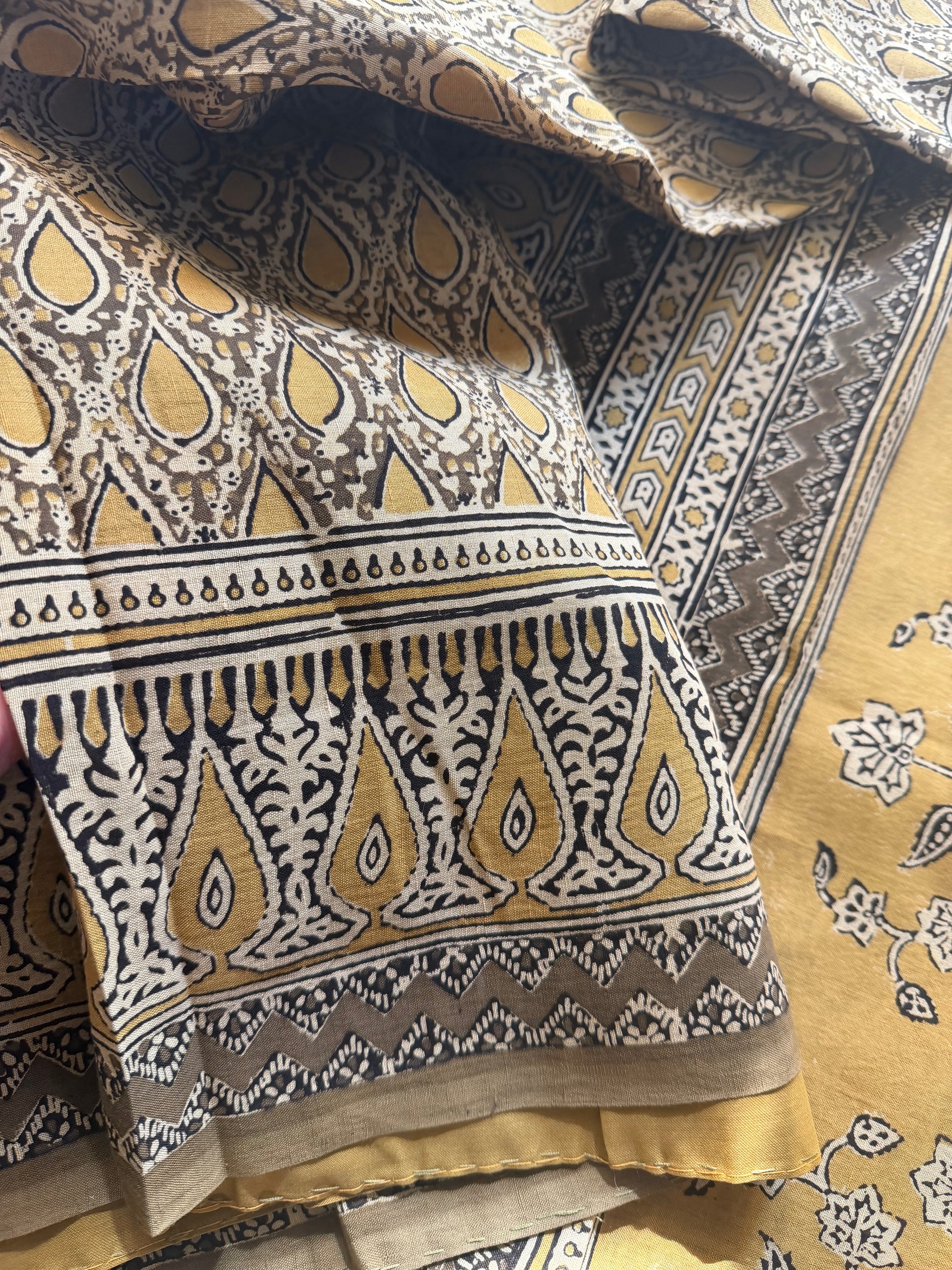 Blockprinted Kodalikaruppur - Linen