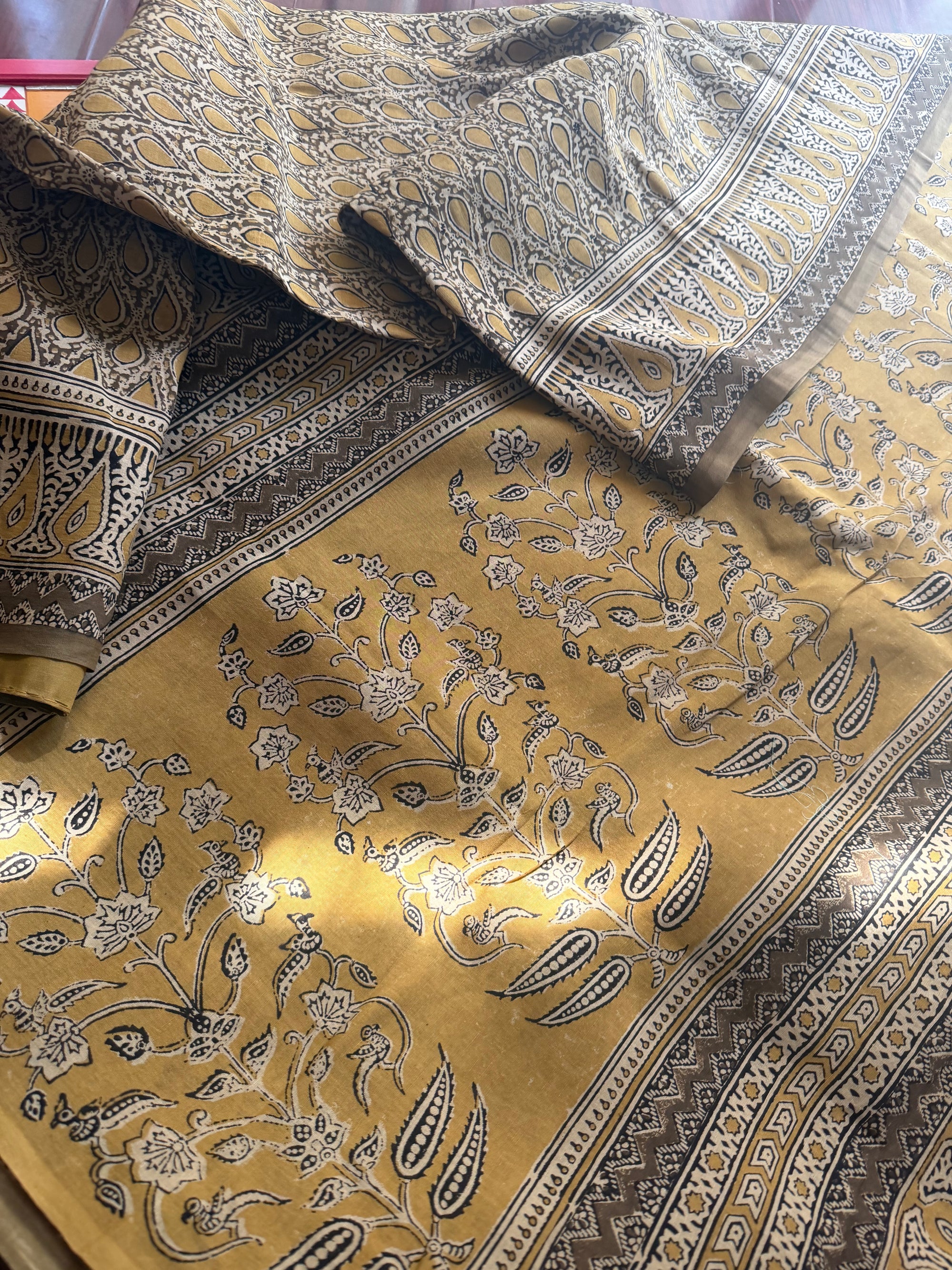 Blockprinted Kodalikaruppur - Linen