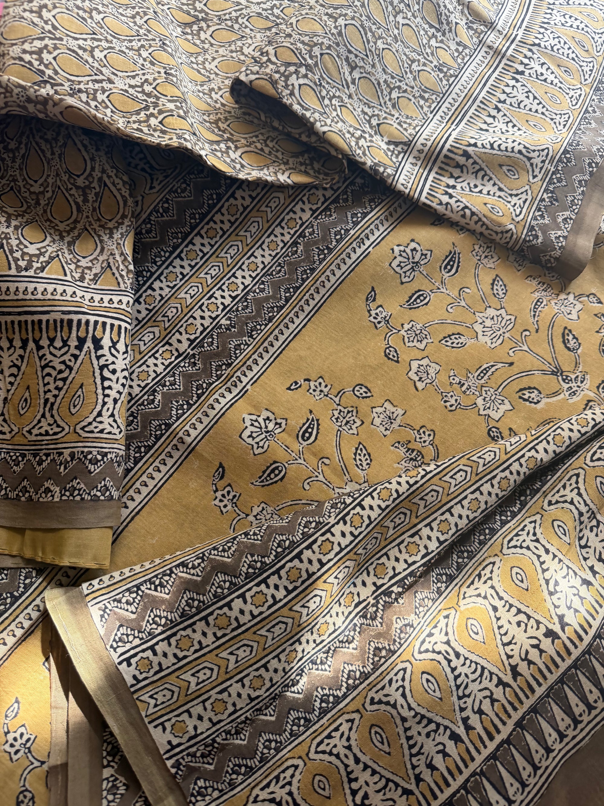 Blockprinted Kodalikaruppur - Linen