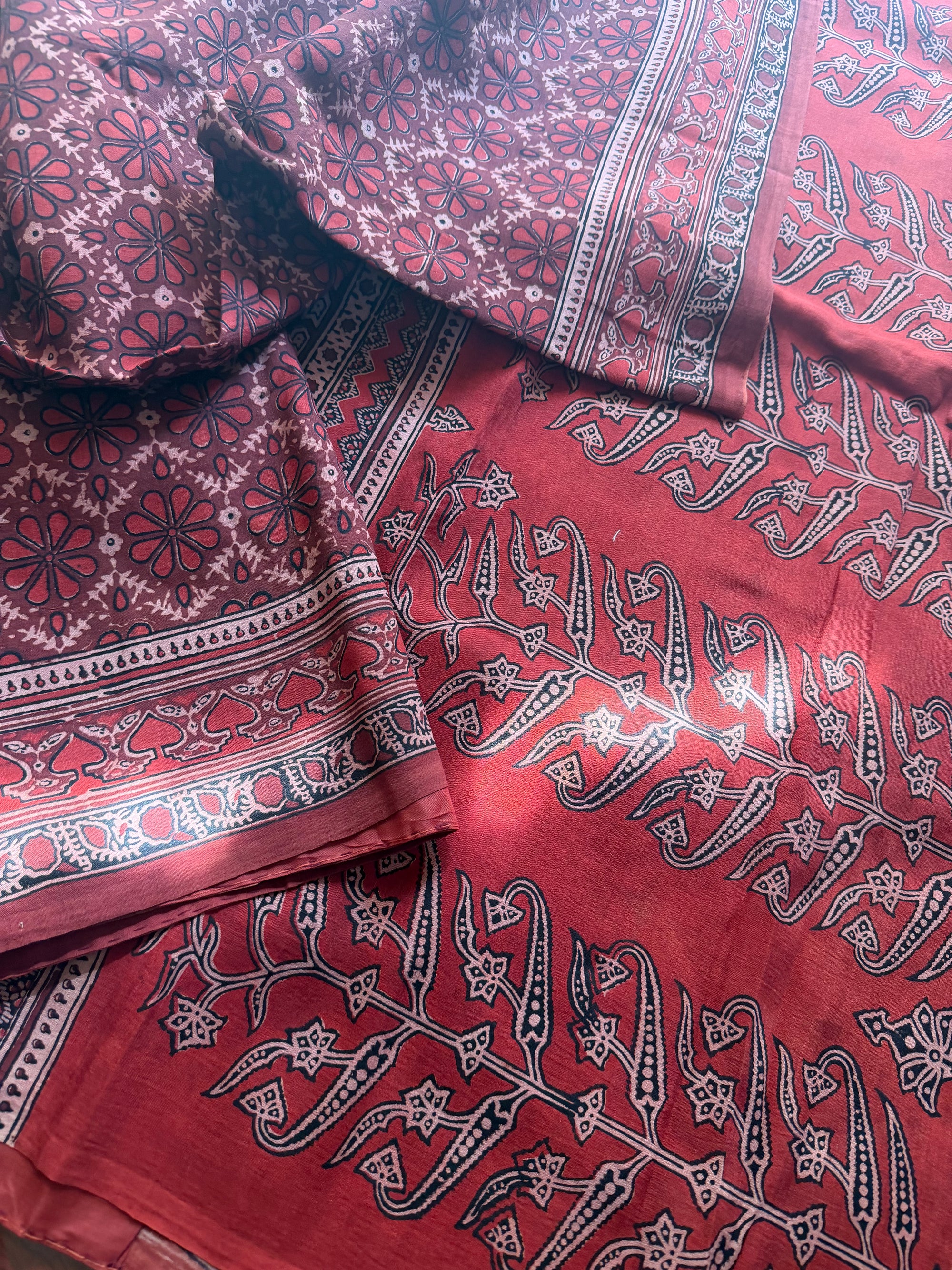 Blockprinted Kodalikaruppur - Linen