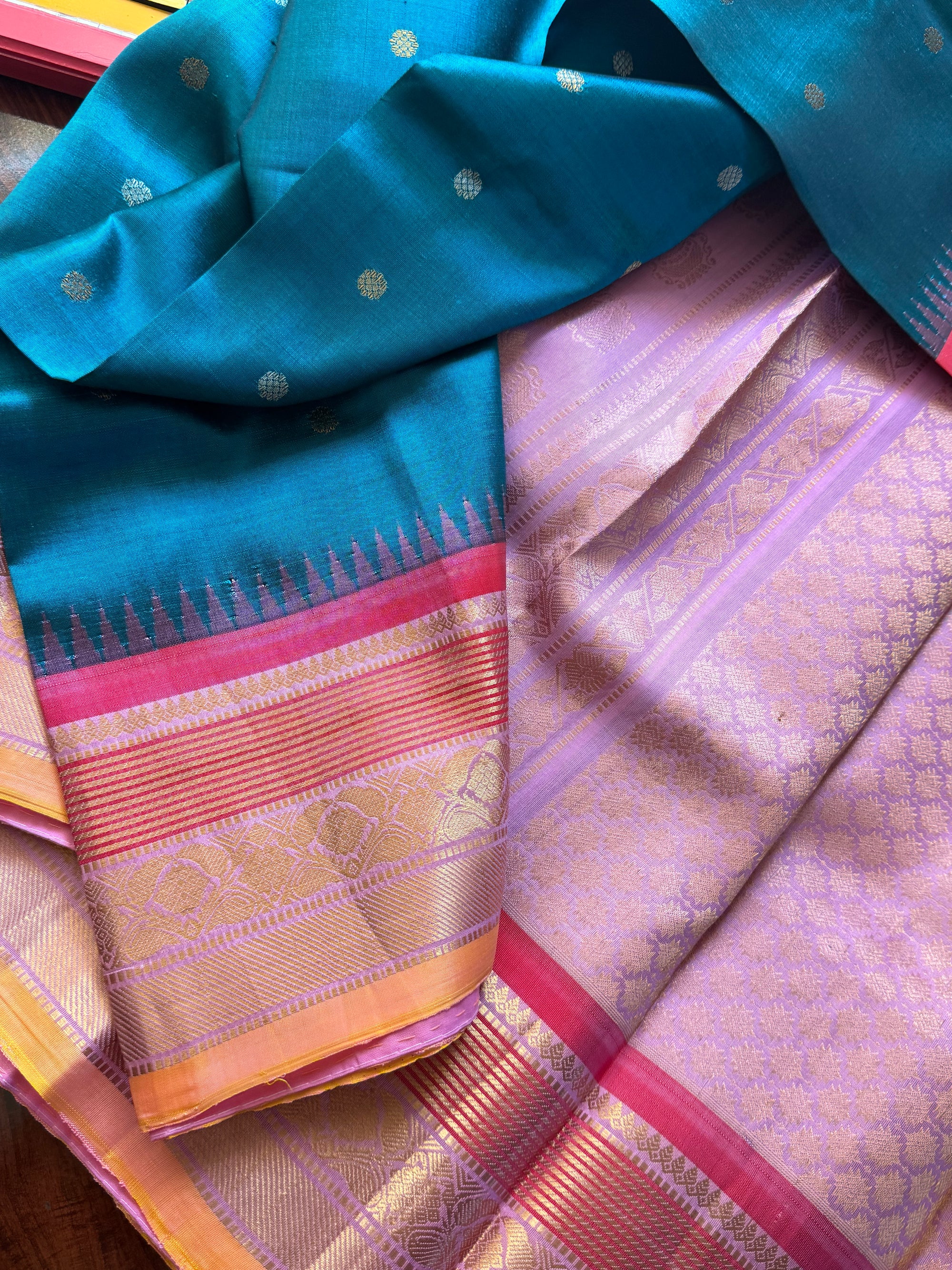 Kuttu  Gadwal Silk : Burnt Copper Sulphate Blue
