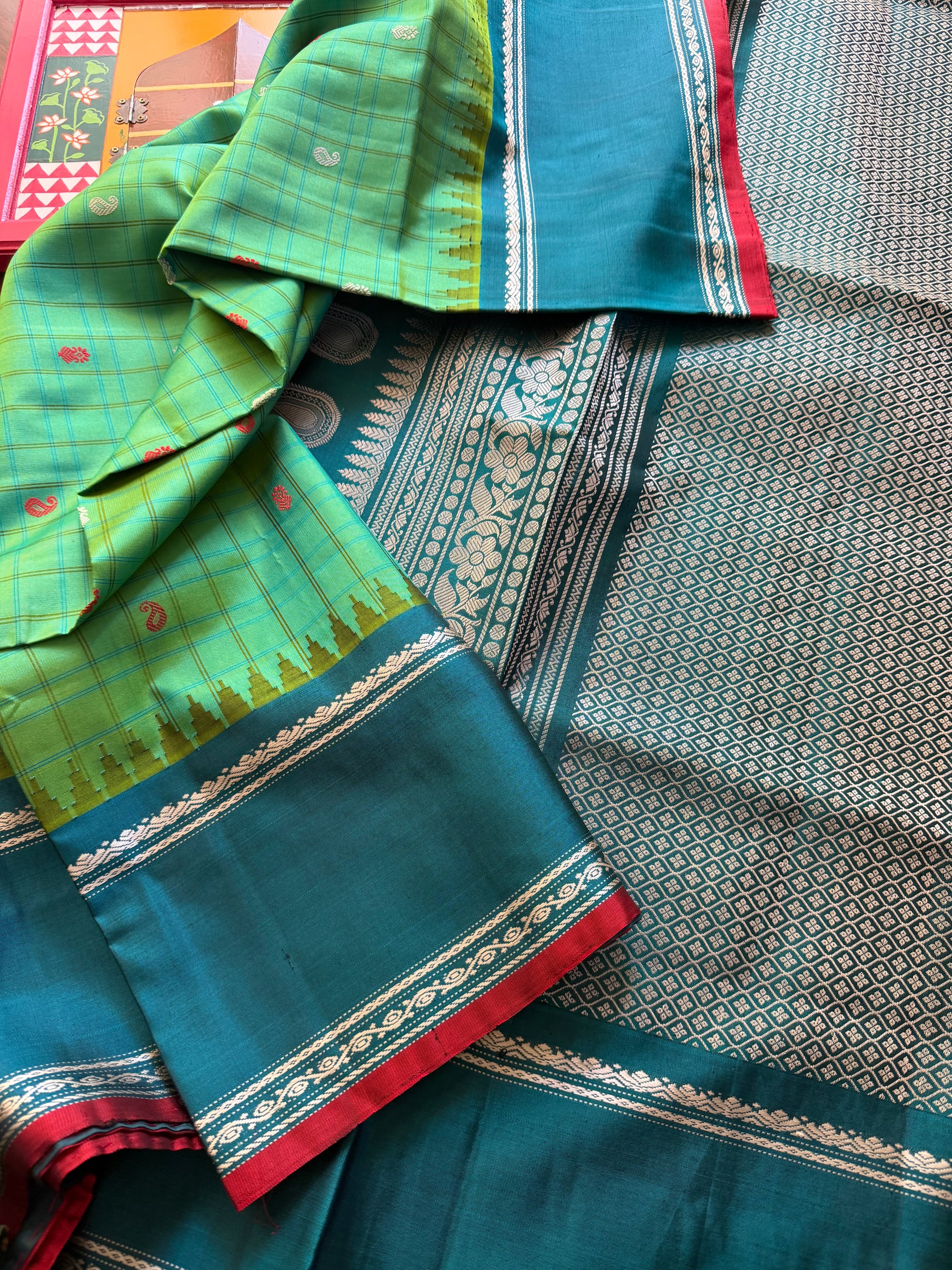 Kuttu  Gadwal Silk : No Zari
