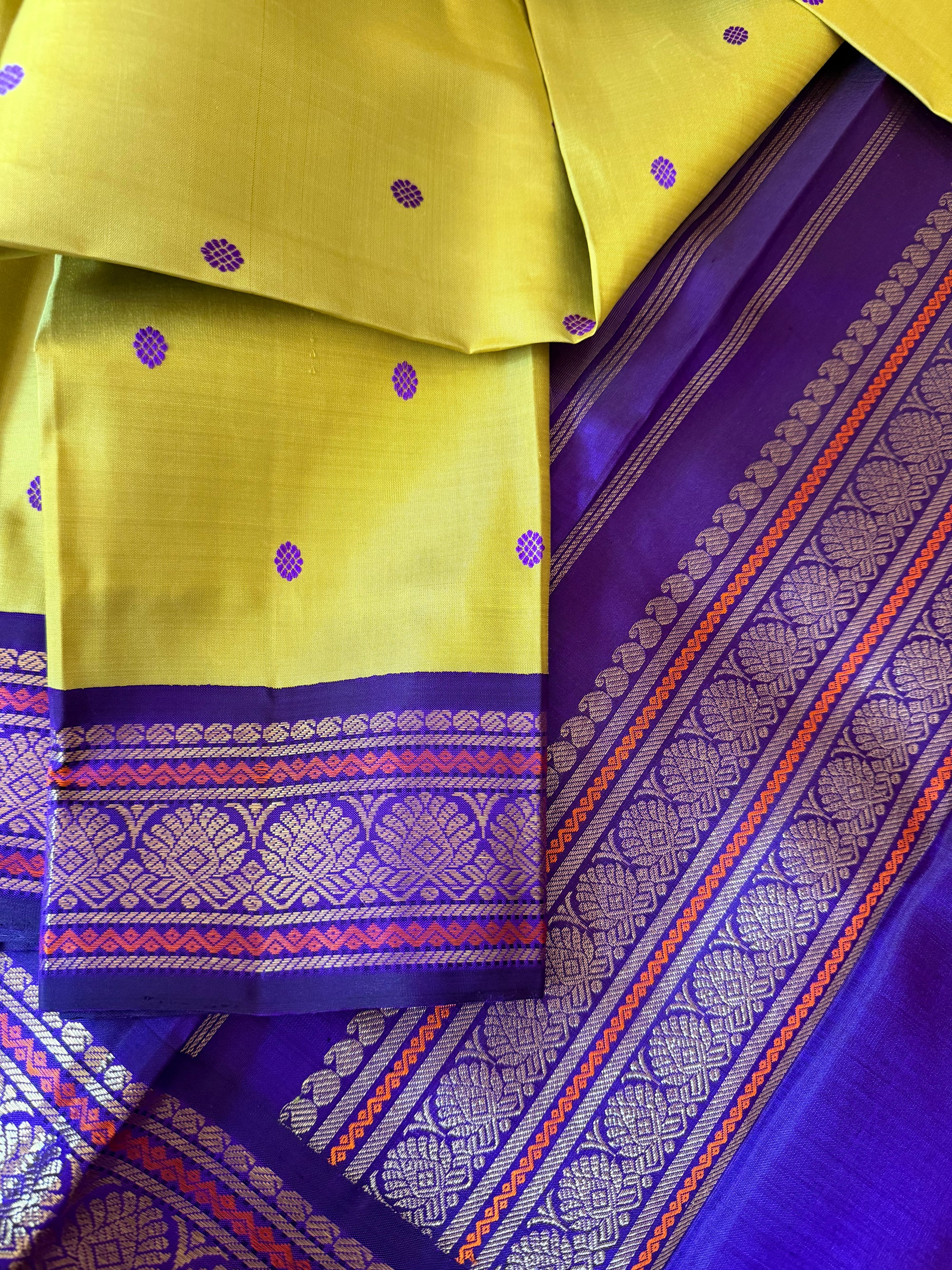 MAATHEY: SILKEN MOTIFS (Sampanga + Purple)