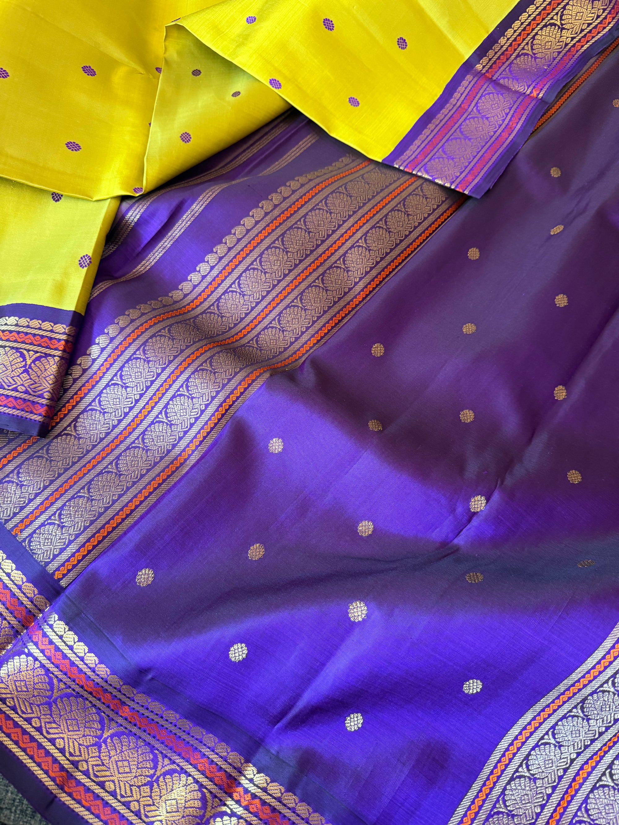 MAATHEY: SILKEN MOTIFS (Sampanga + Purple)